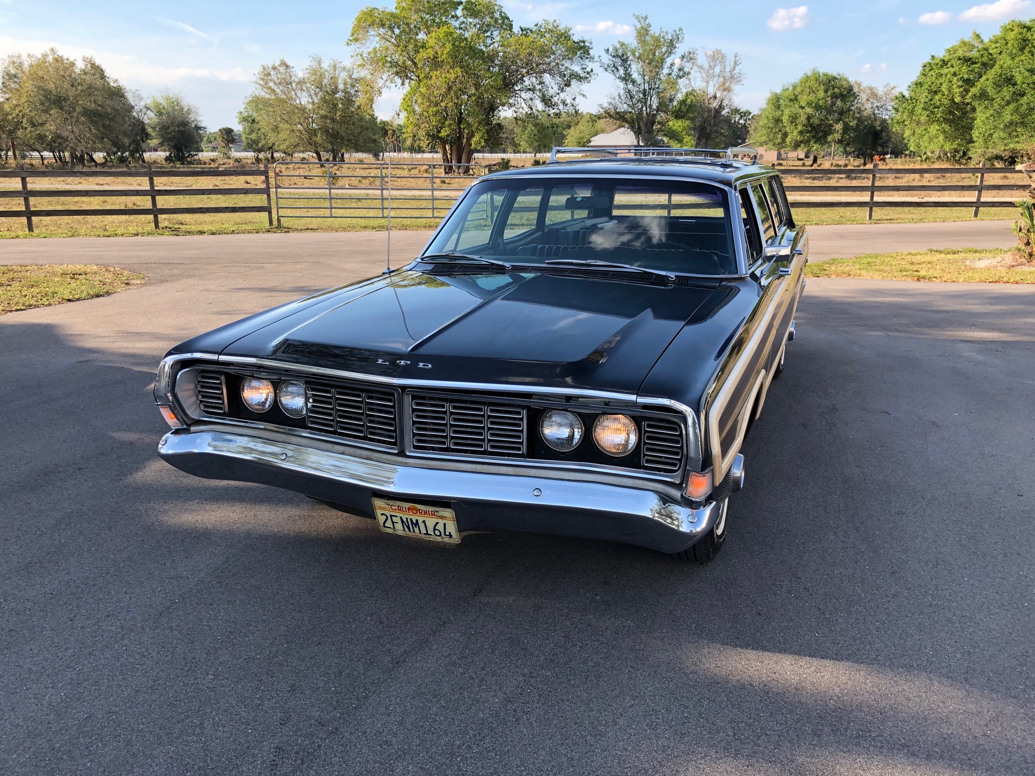 1968 Ford Country Squire 
