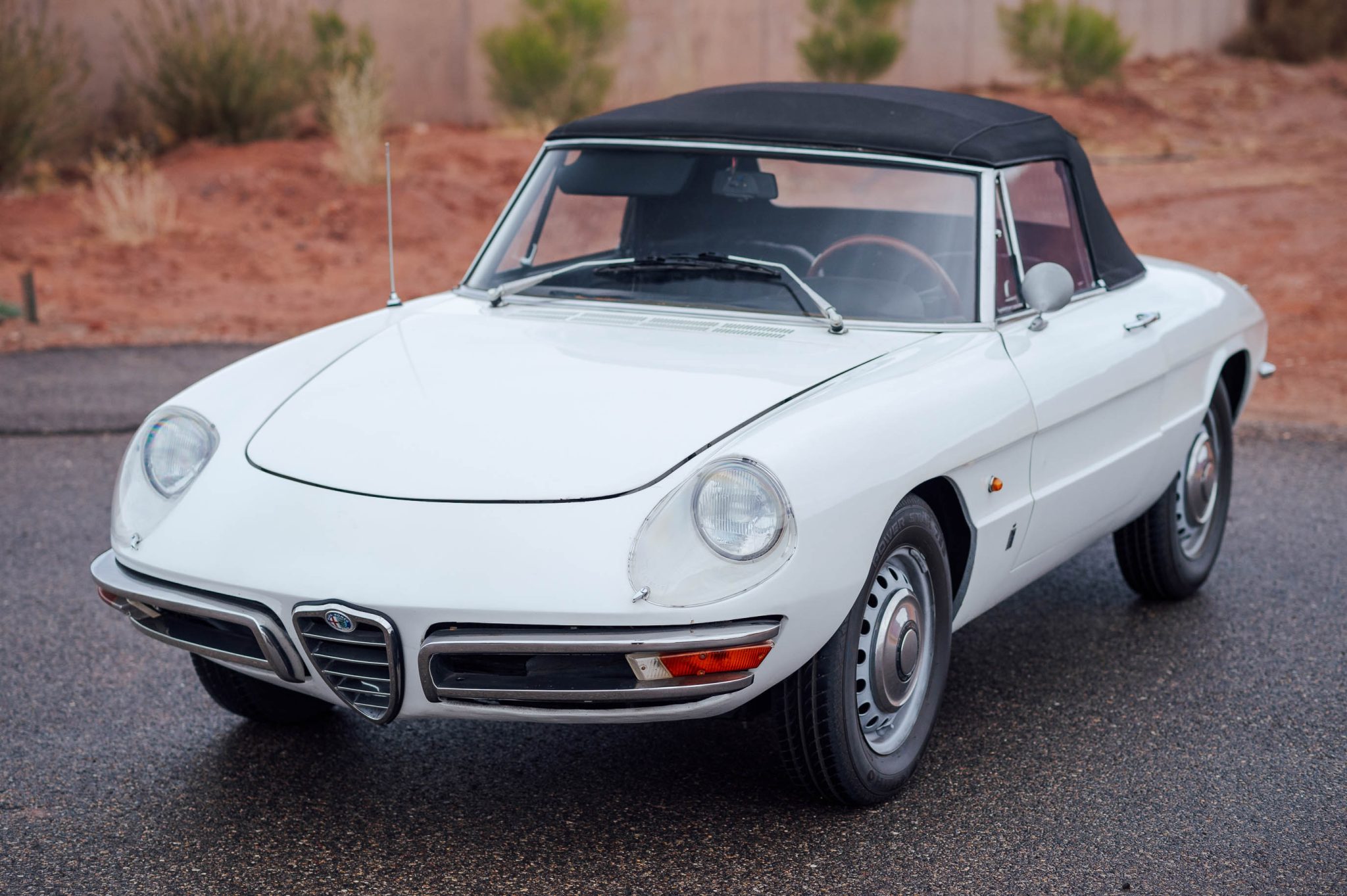 1967 Alfa Romeo 105/115 Spider Series 1 