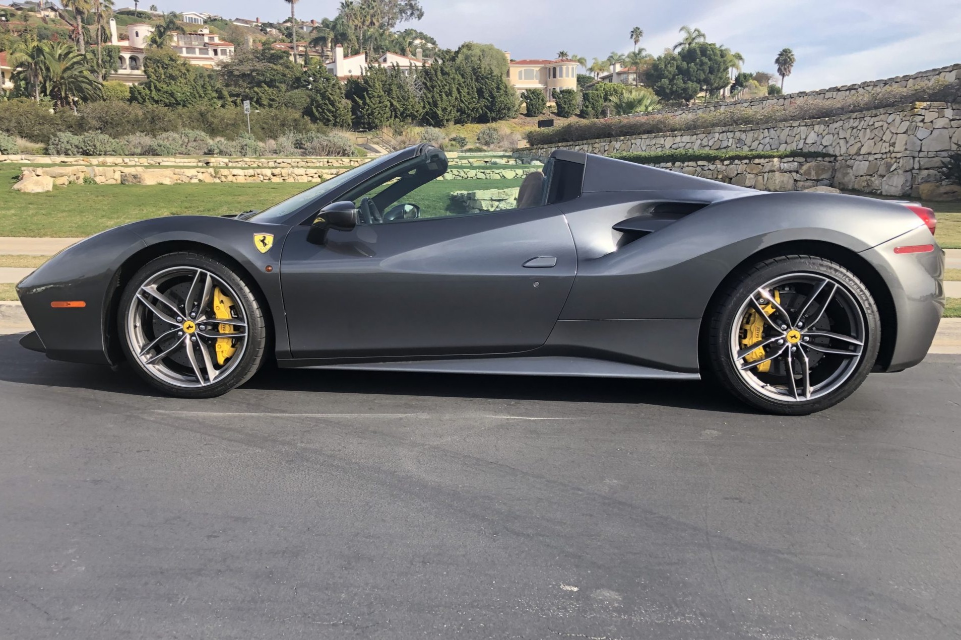 2017 Ferrari 488 