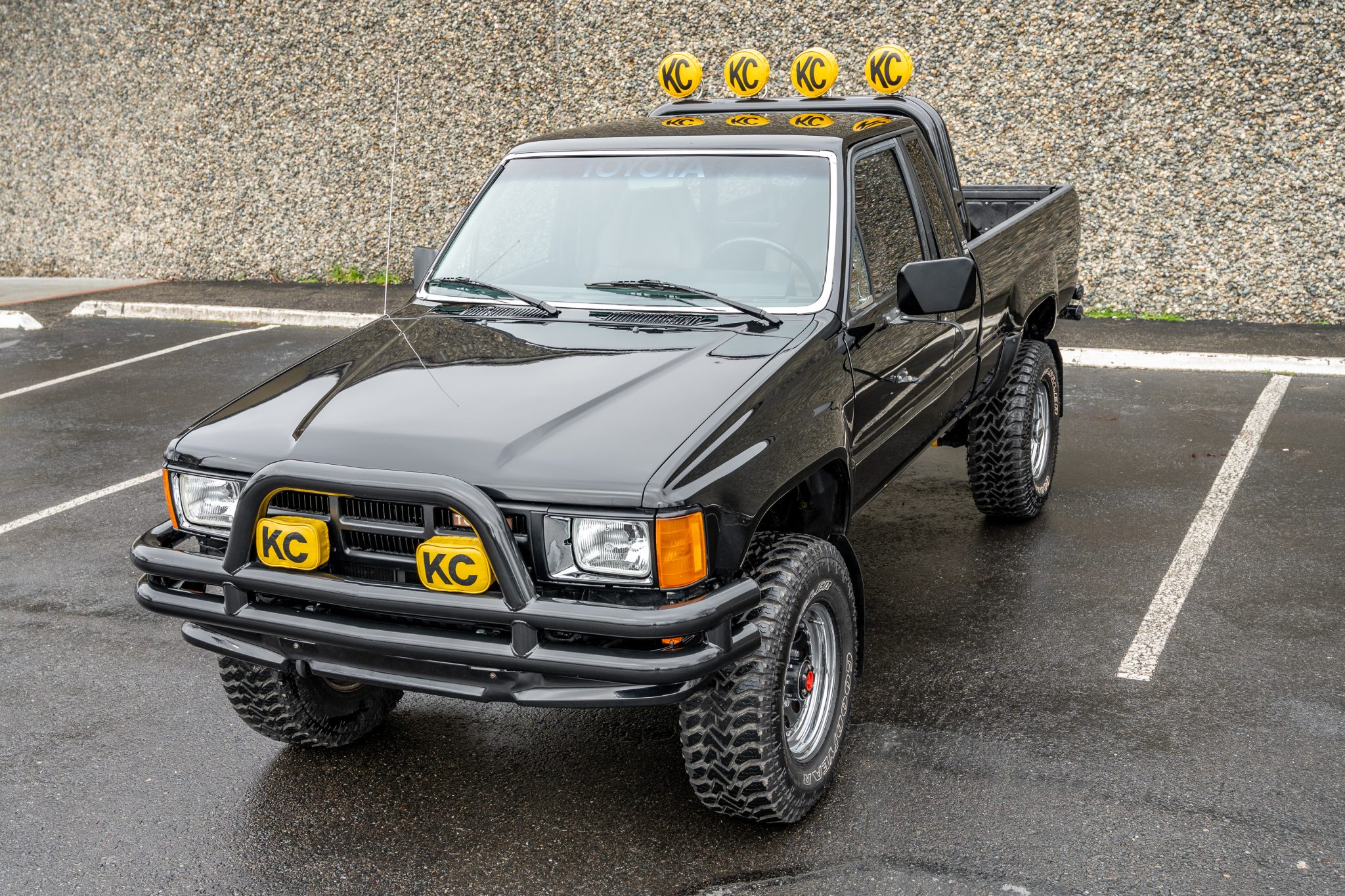 1985 Toyota Pickup (N50/N60/N70 1984-1988) 