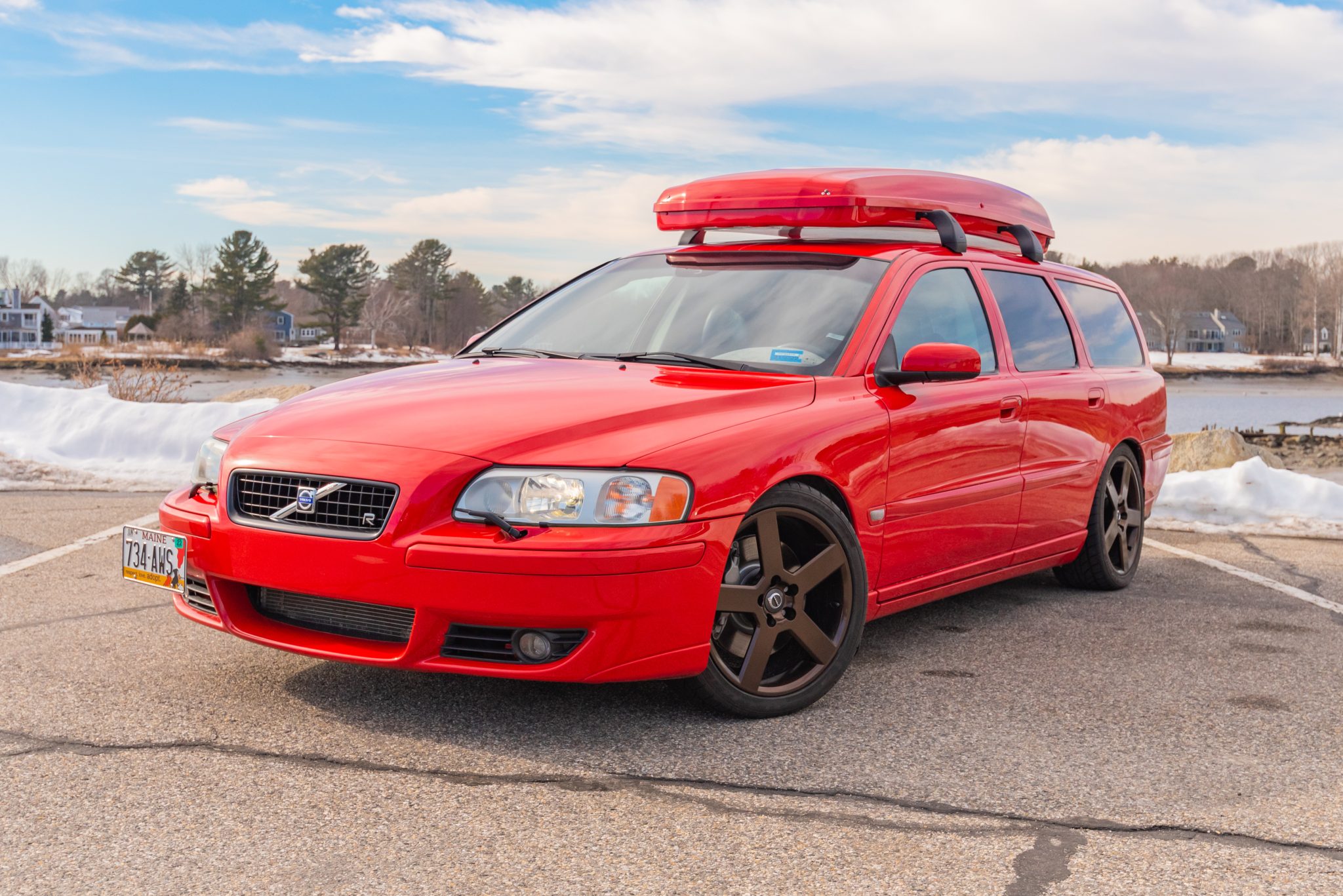 2005 Volvo V70R 