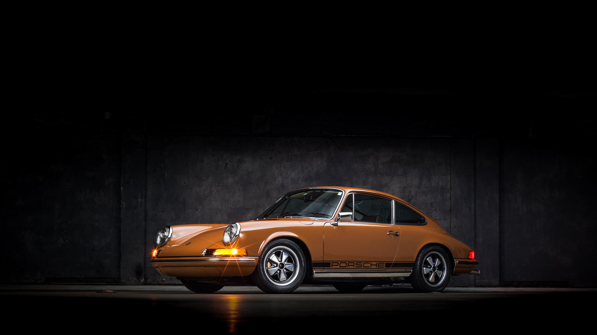 1972 Porsche LWB 911T (1969-1973) 