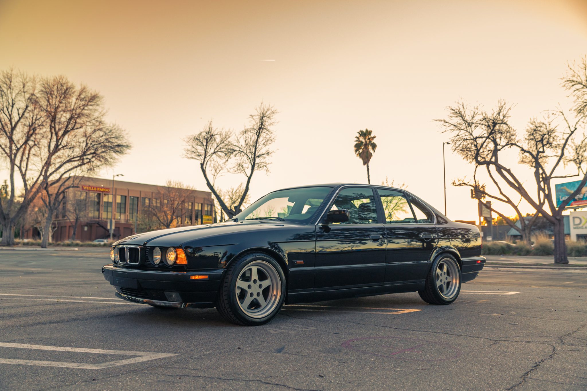 1995 BMW E34 5-Series 