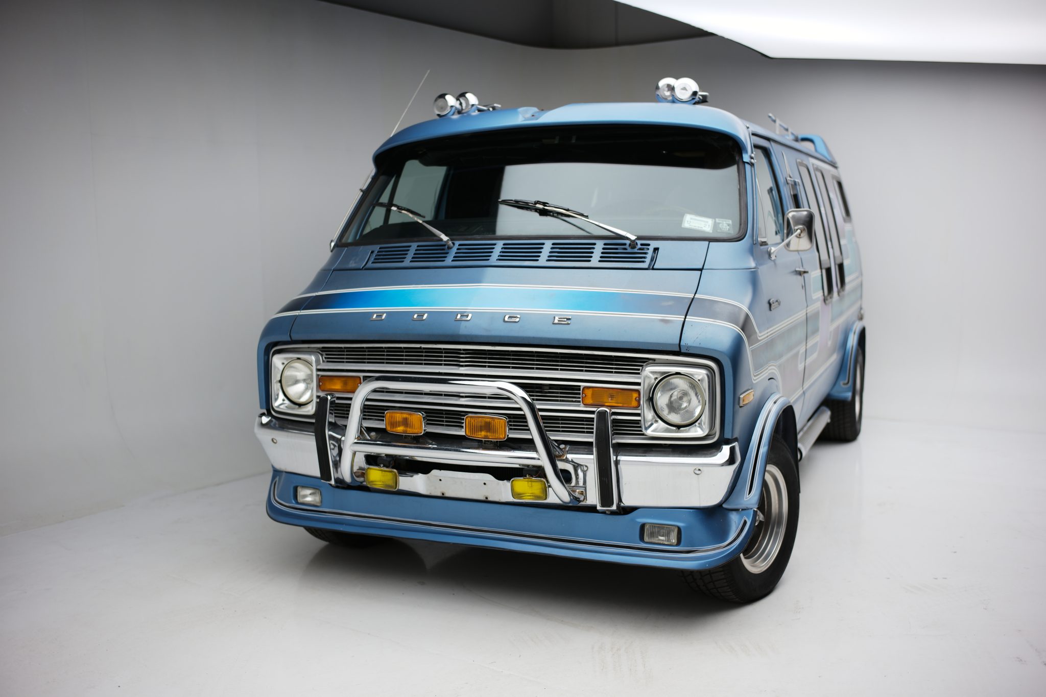 1977 Dodge Tradesman B200 Conversion Van 