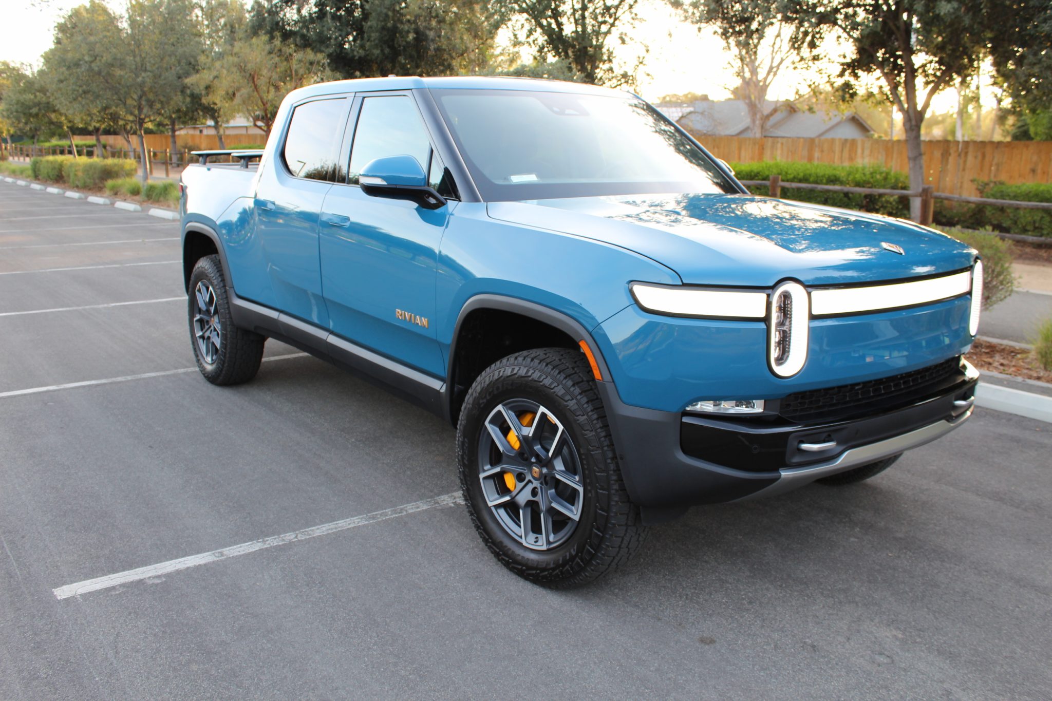 2022 Rivian R1T 
