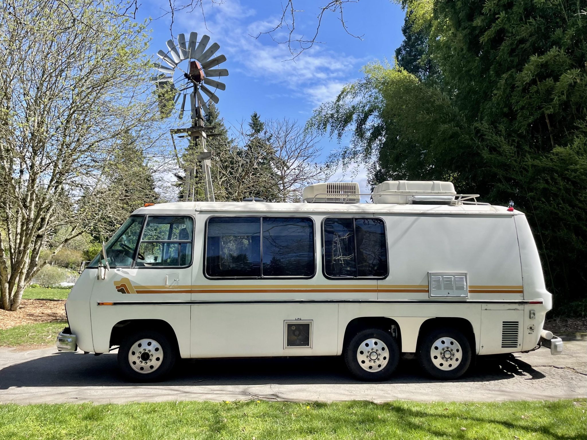 1976 GMC Motorhome 