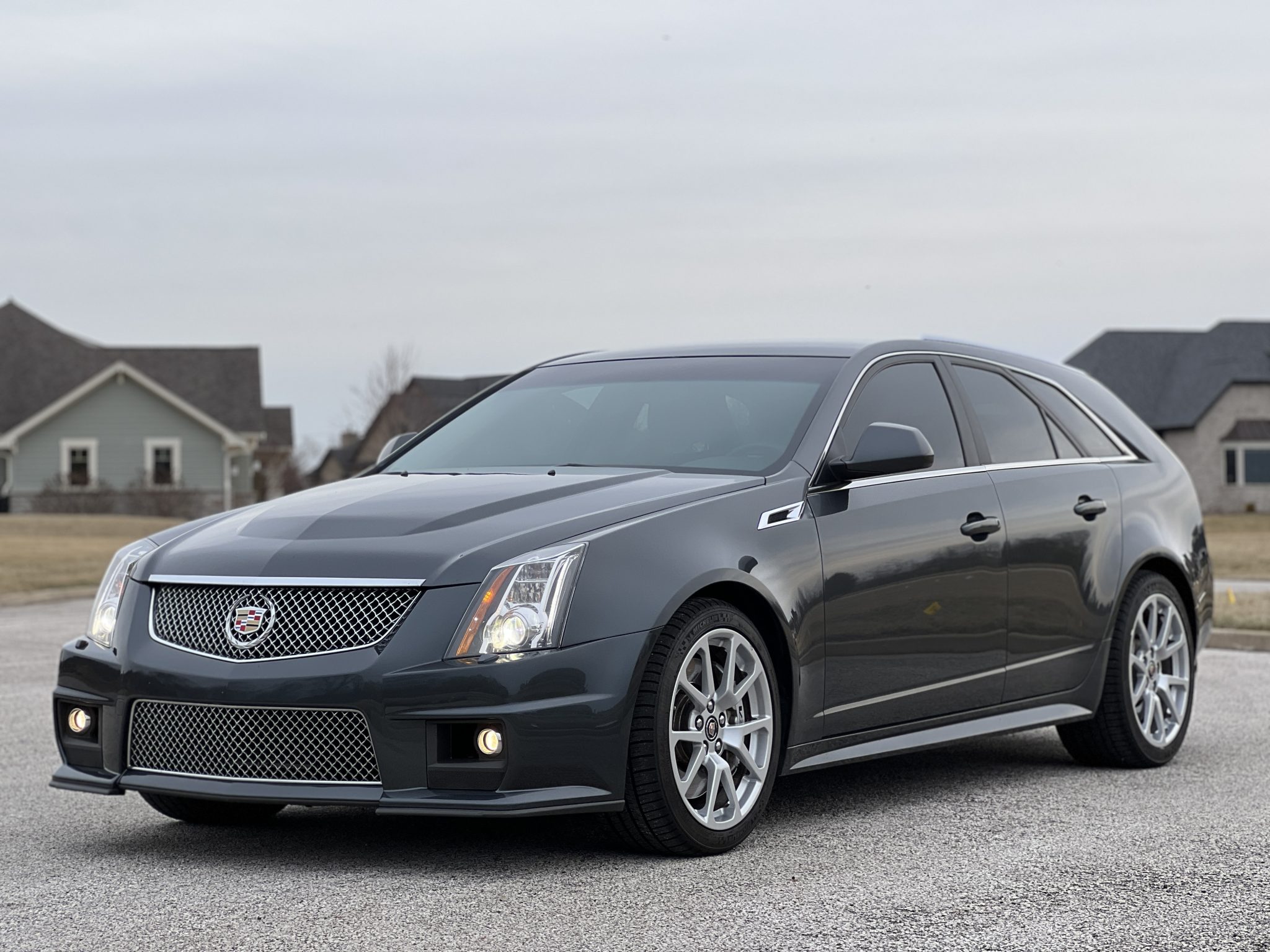 2011 Cadillac CTS & CTS-V 