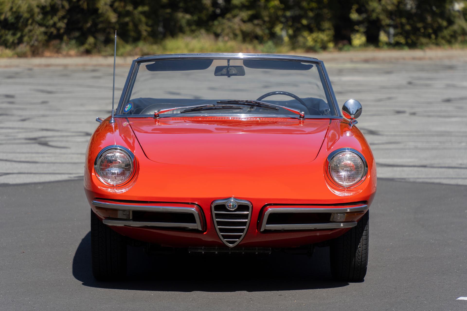 1967 Alfa Romeo 105/115 Spider Series 1 