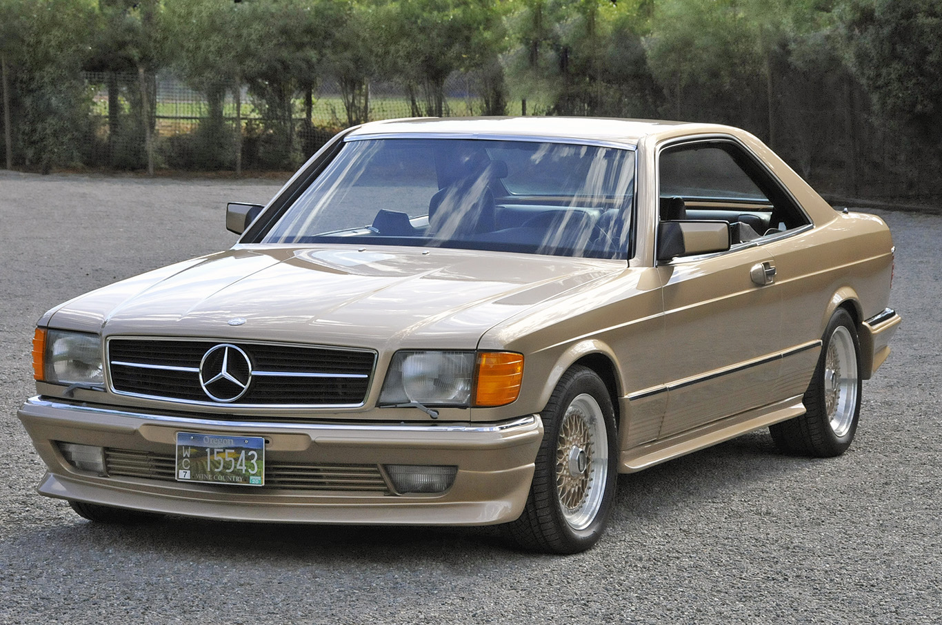 1984 Mercedes-Benz C126 