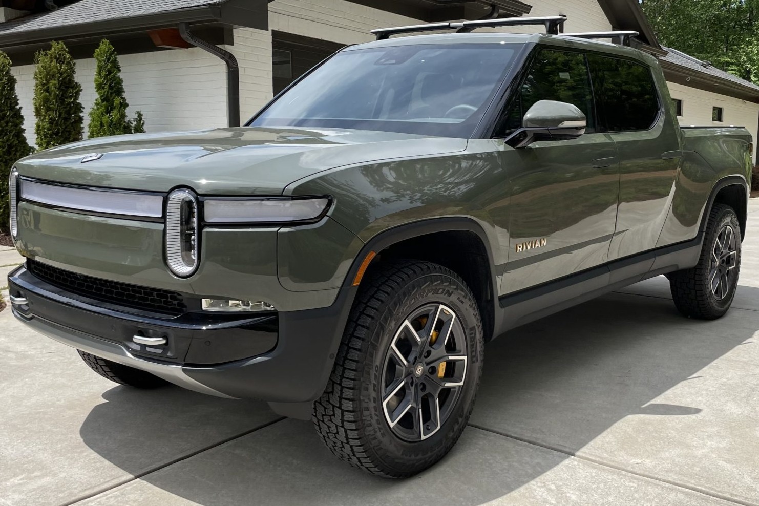 2022 Rivian R1T 