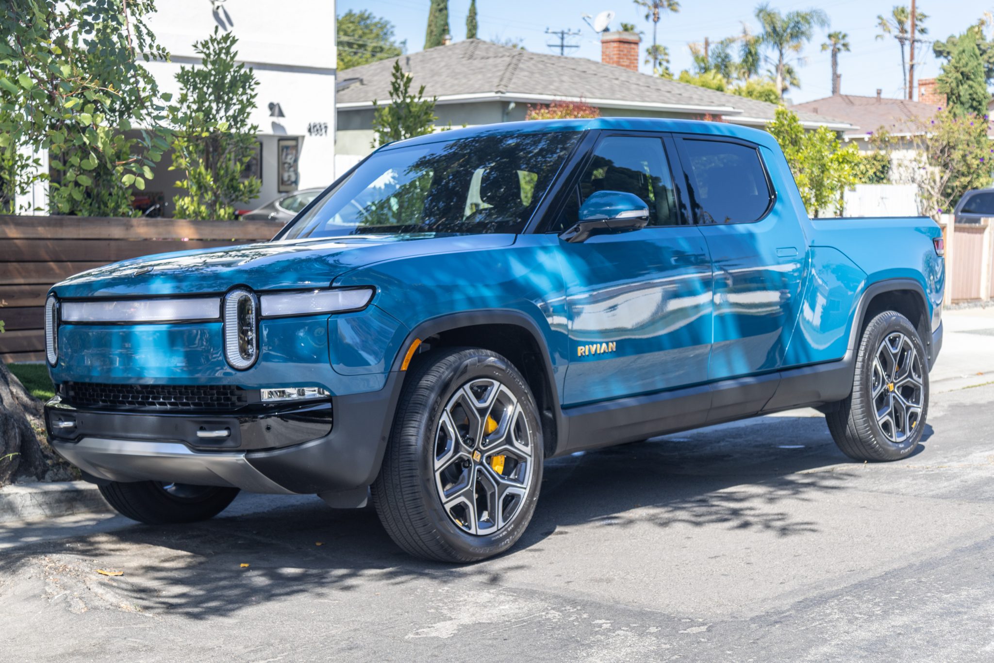 2022 Rivian R1T 