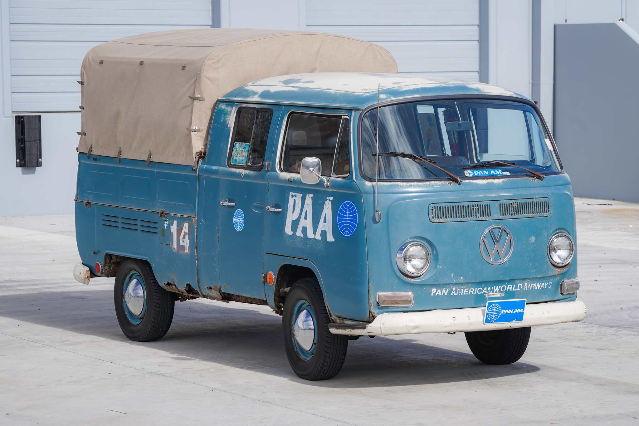 1968 Volkswagen Bay-Window Pickup 