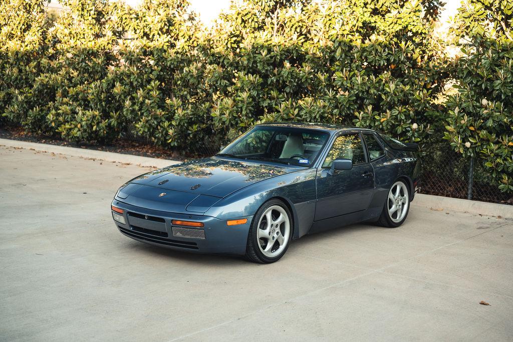1989 Porsche 944 Turbo 