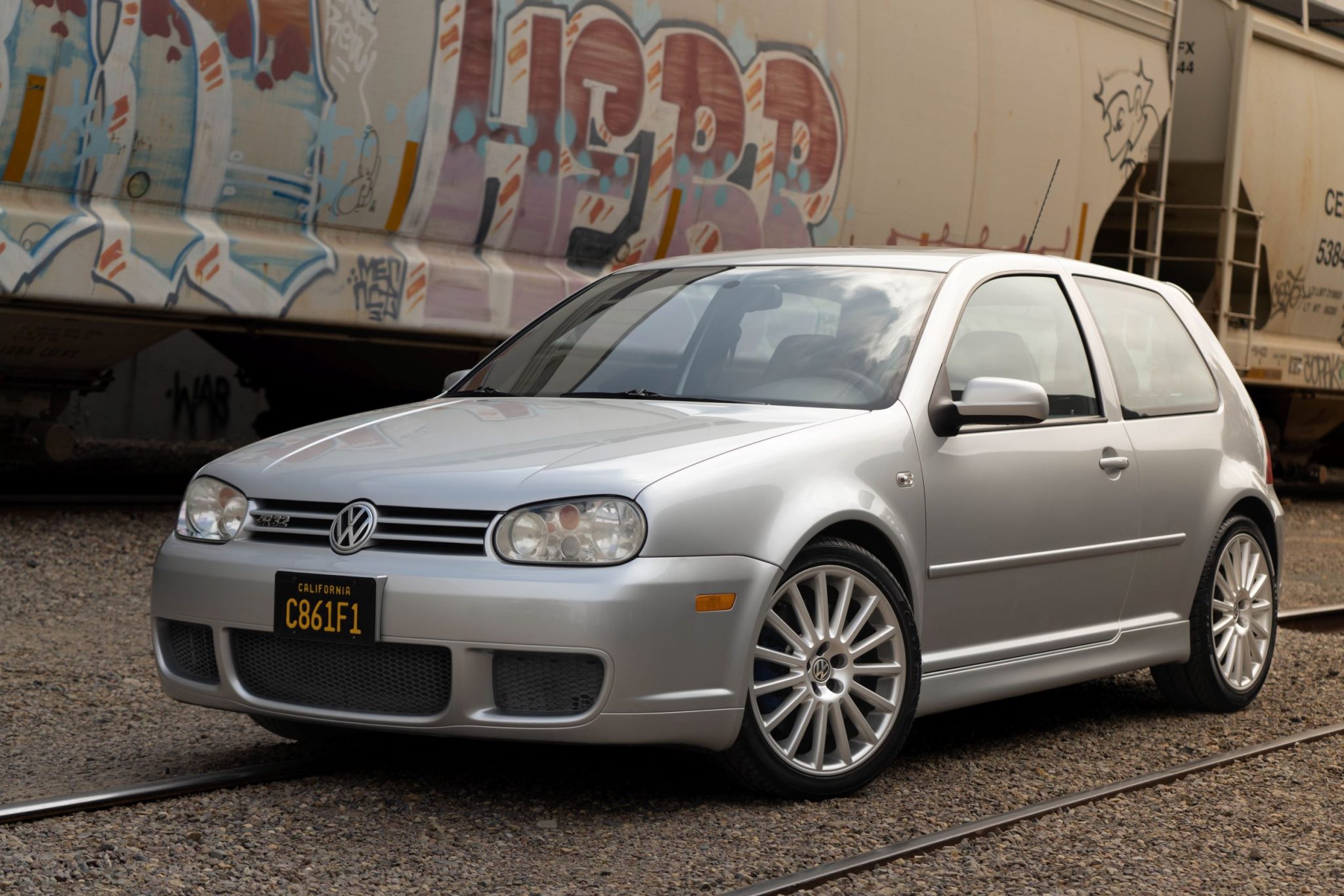 2004 Volkswagen R32 