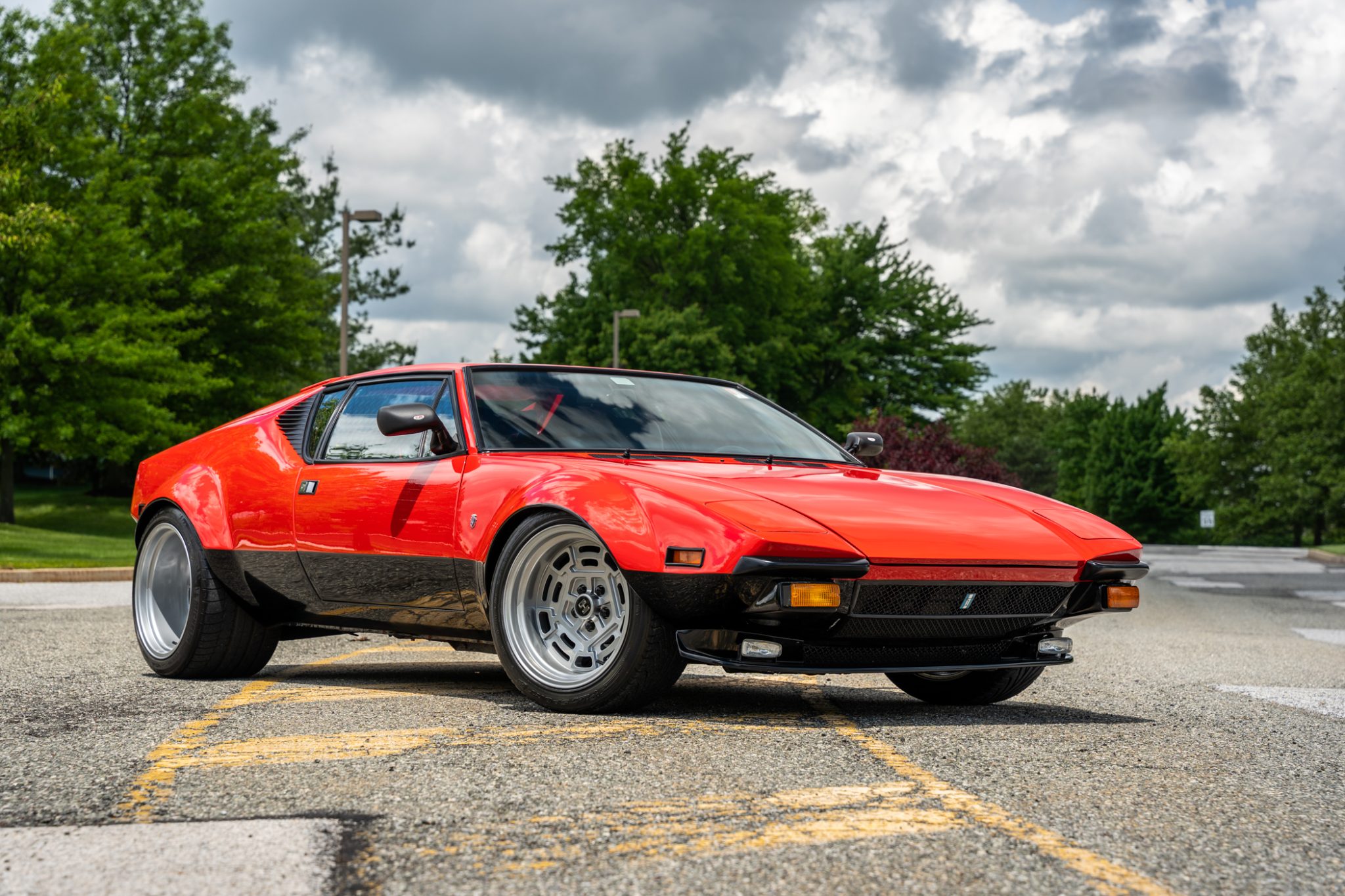 1972 DeTomaso Pantera 