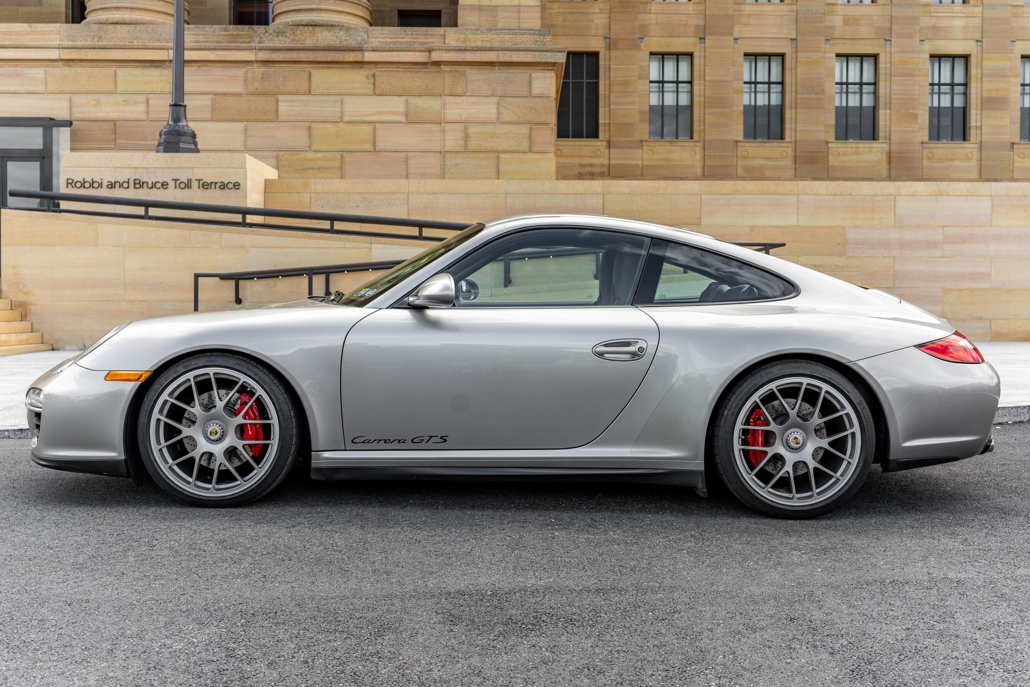 2011 Porsche 997 911 (Non-Turbo/GT2/GT3) 