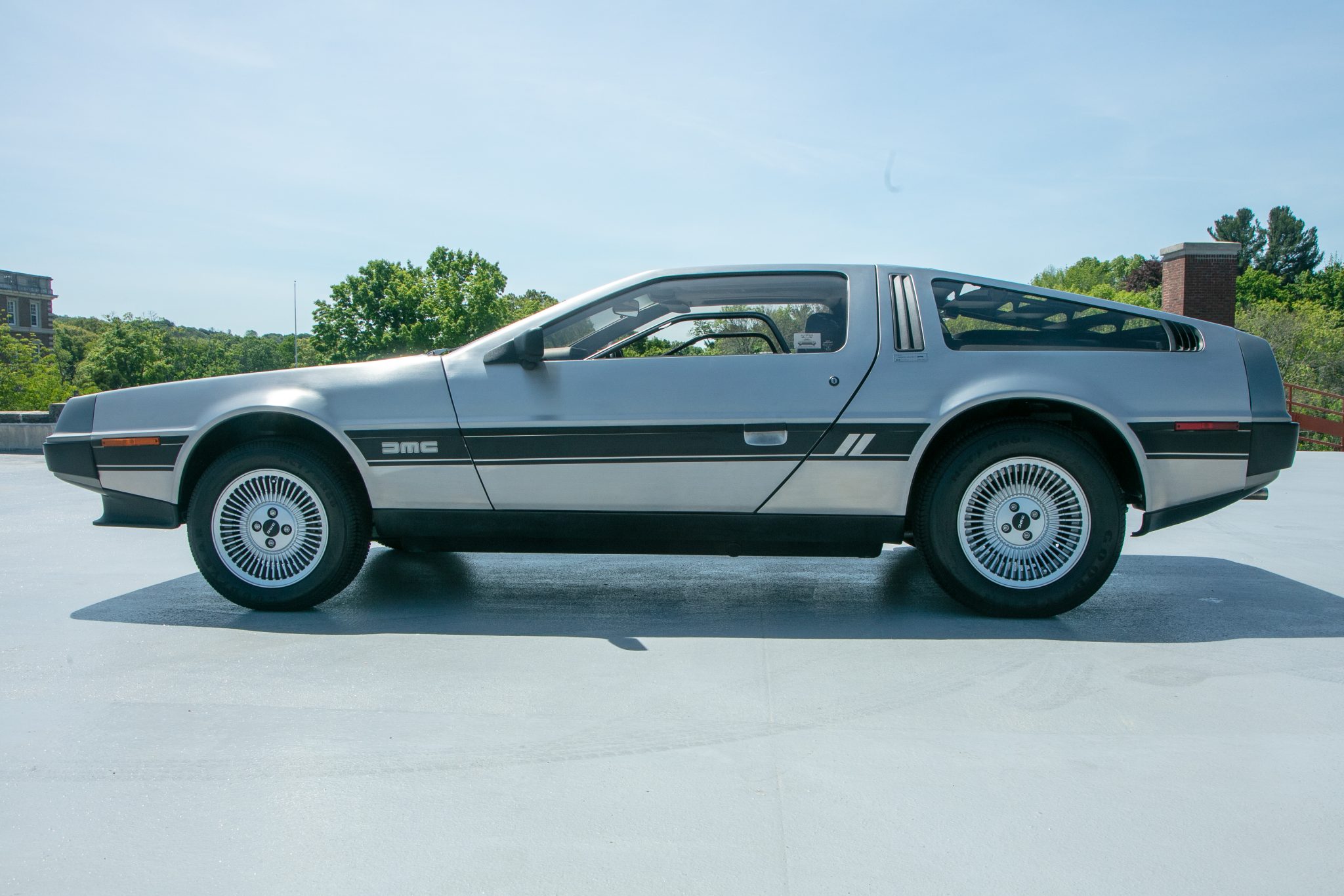 1981 DeLorean DMC-12 
