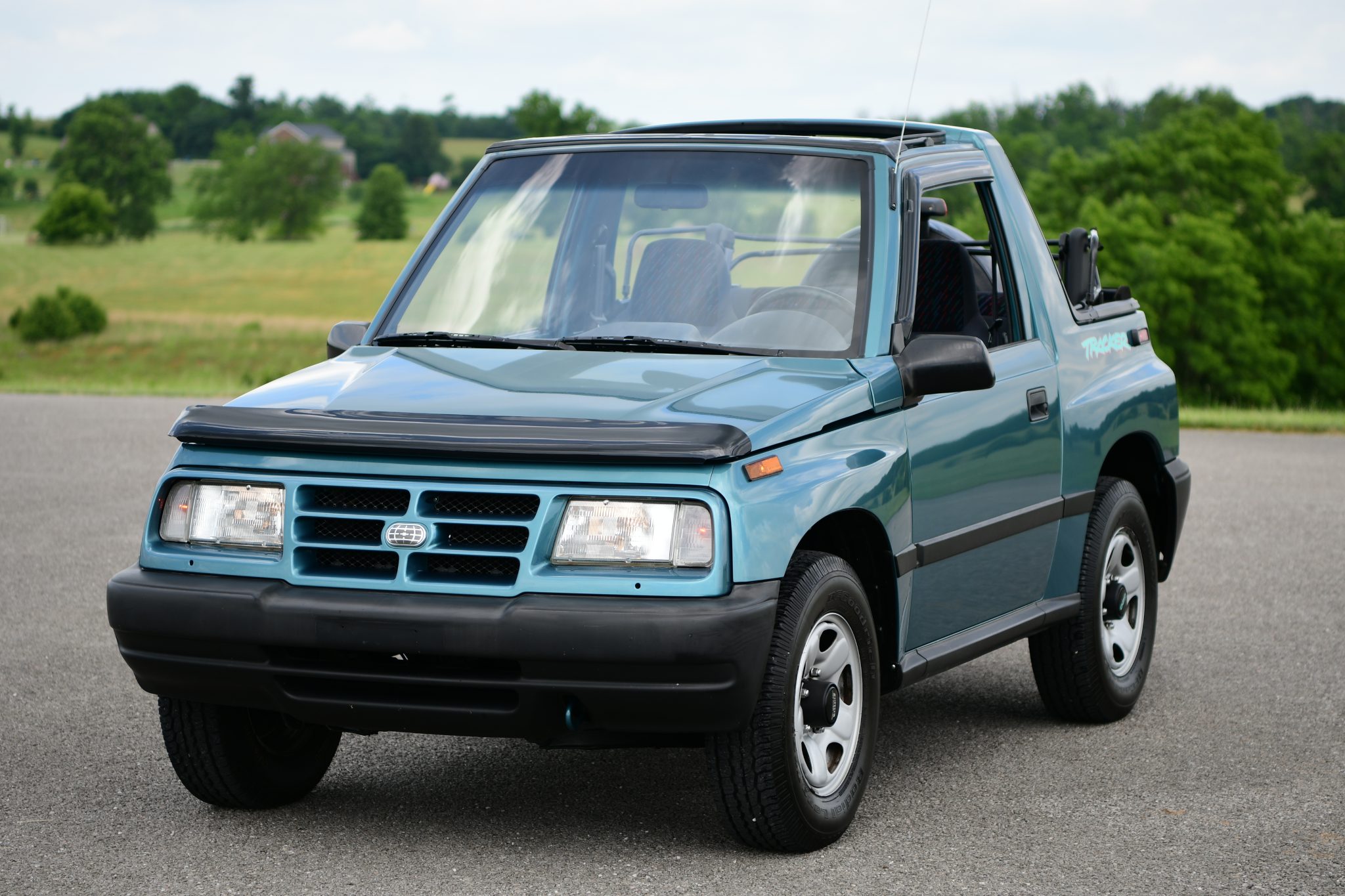 1996 GEO Geo Tracker/Suzuki Sidekick 