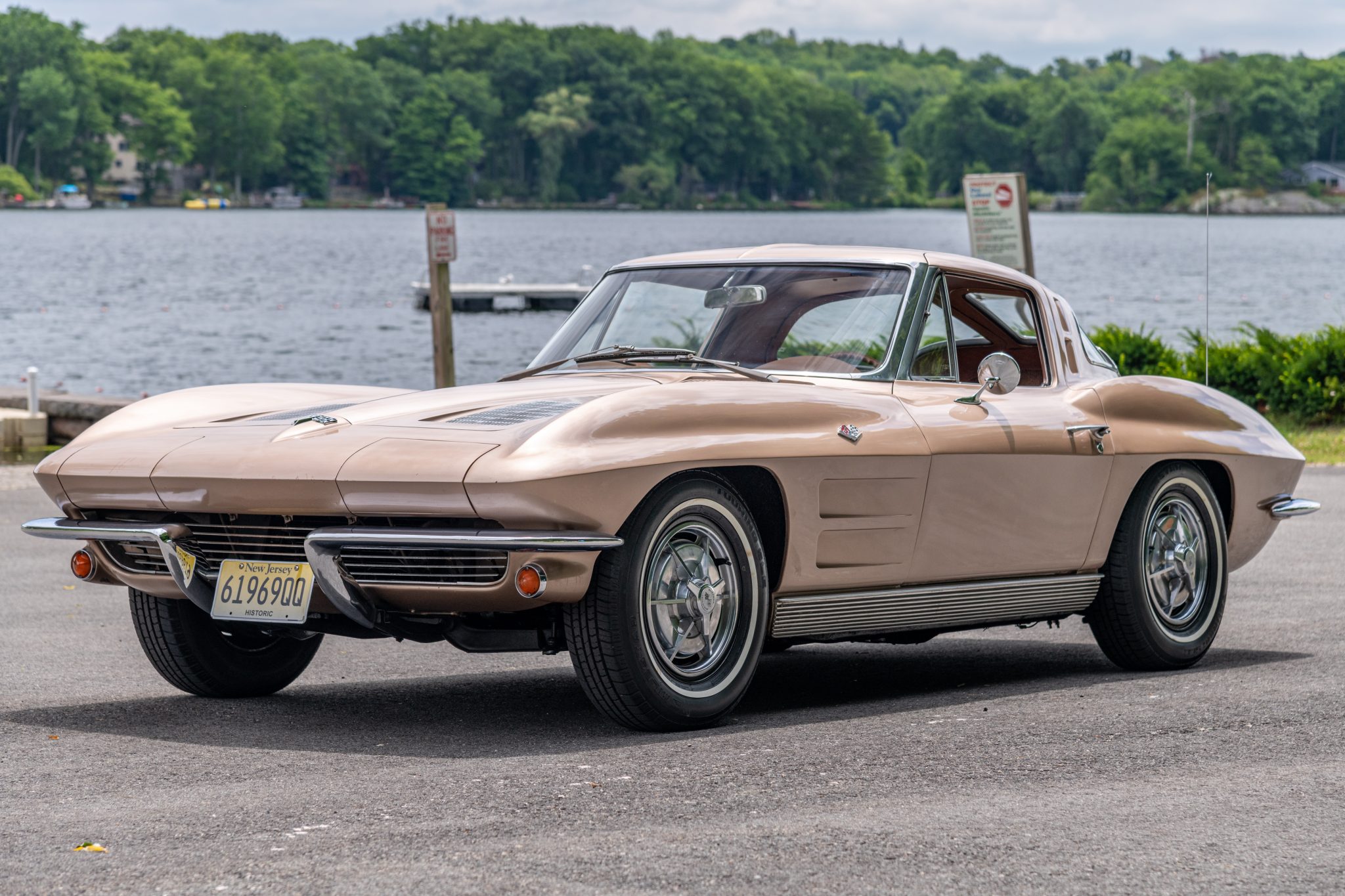 1963 Chevrolet Corvette C2 