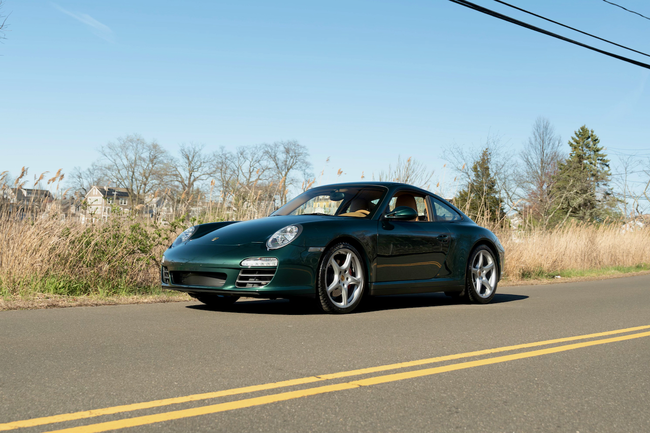 2011 Porsche 997 911 (Non-Turbo/GT2/GT3) 