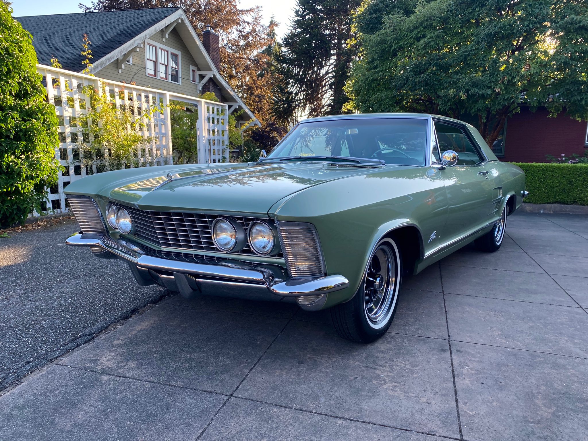 1964 Buick Riviera 