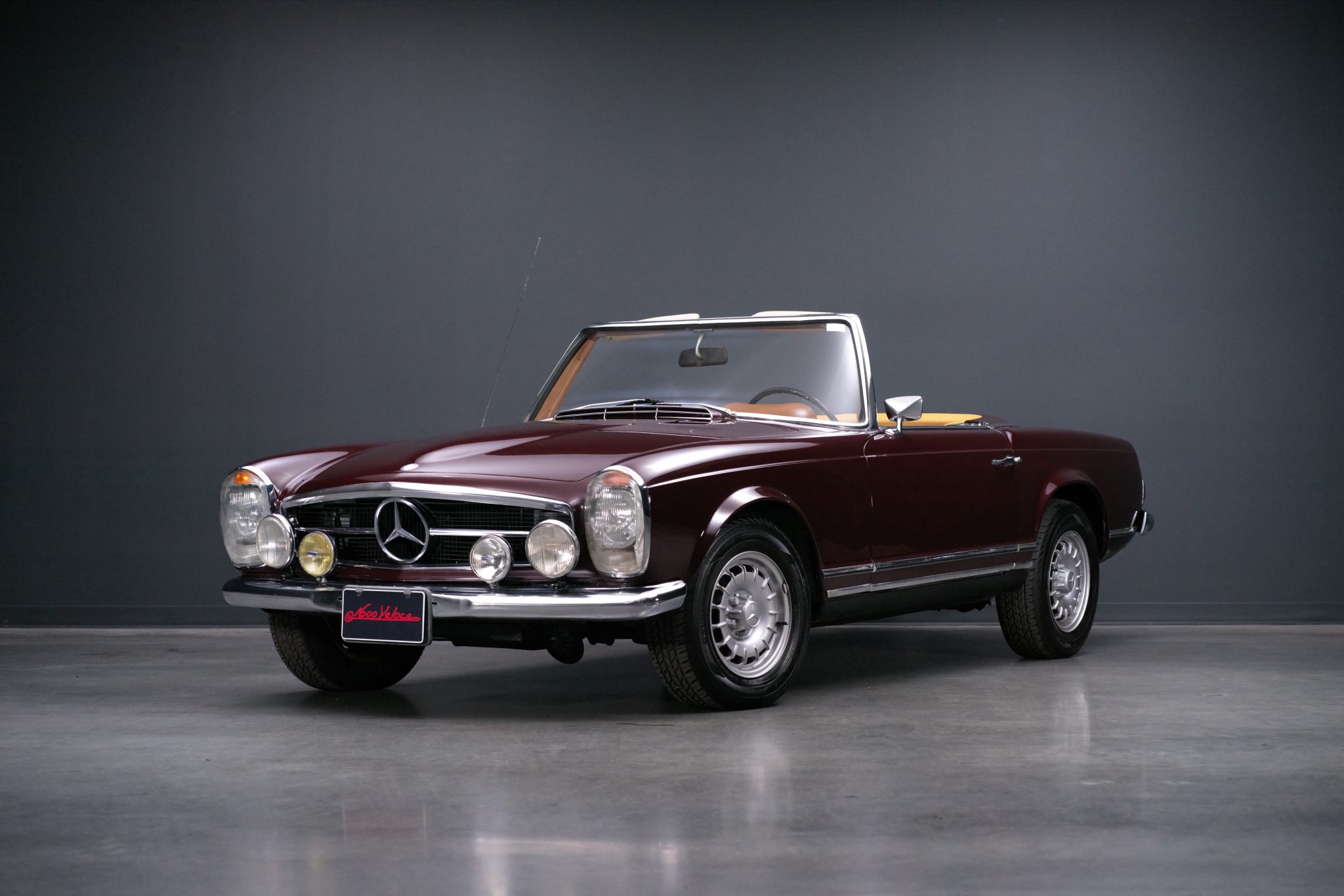 1967 Mercedes-Benz W113 SL 
