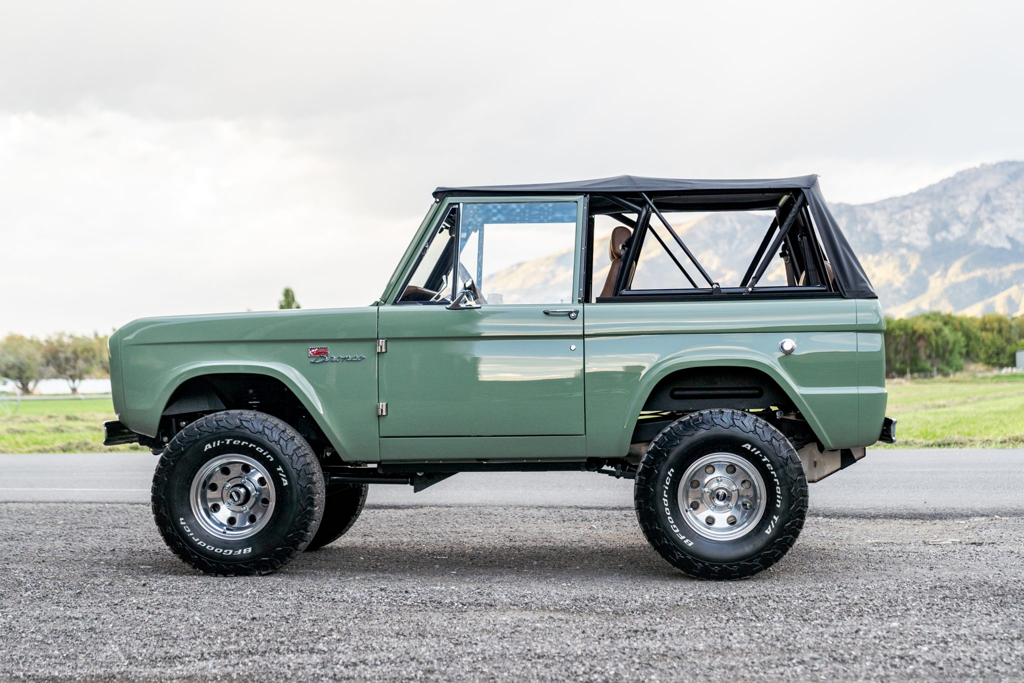 1976 Ford Bronco U13/U14/U15 1966-1977 