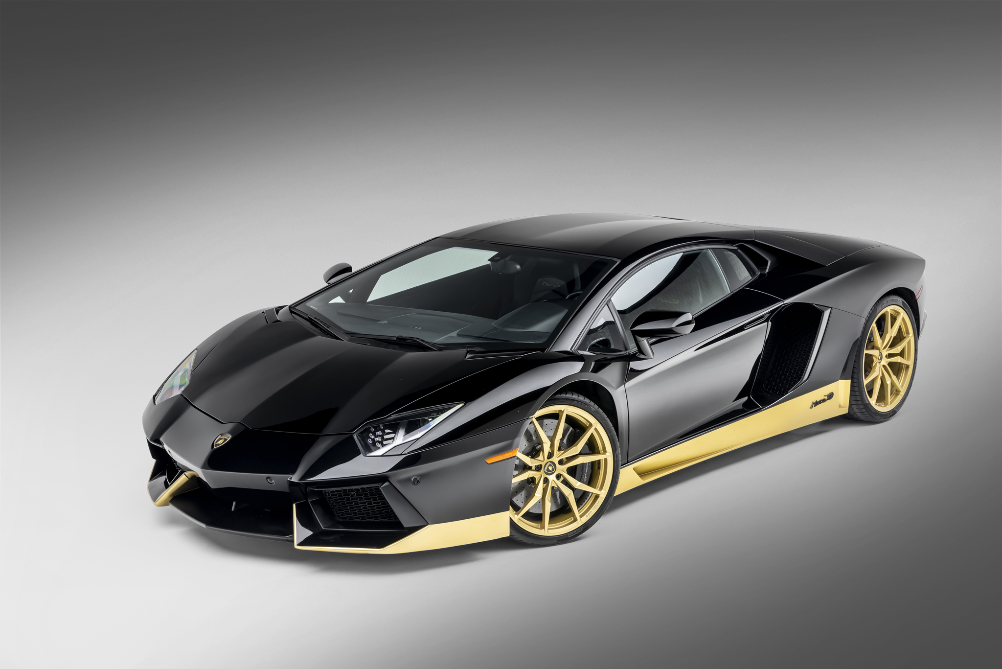 2017 Lamborghini Aventador 