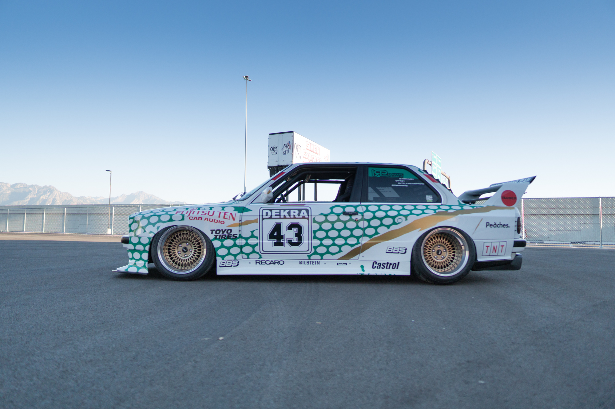 1991 BMW E30 3-Series Coupe 