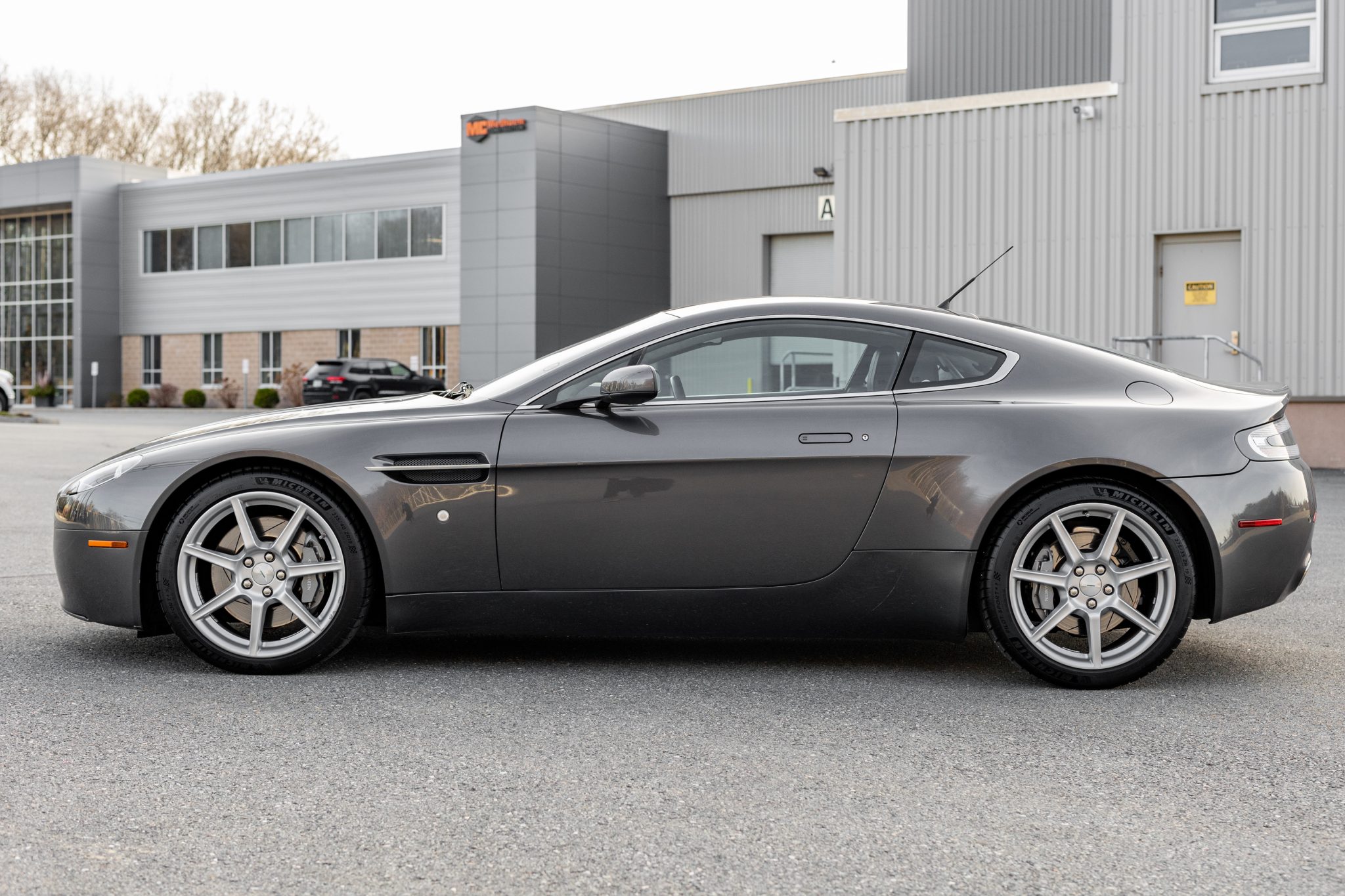 2007 Aston Martin V8 Vantage (2006+) 