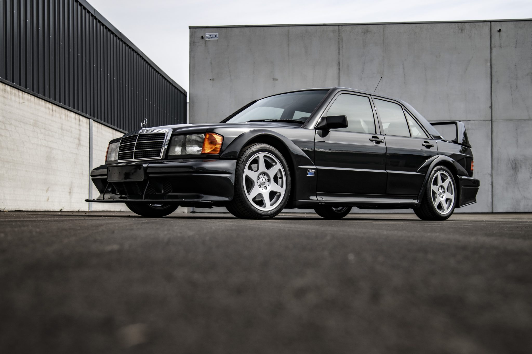 1990 Mercedes-Benz 190E 2.3-16 & 2.5-16 