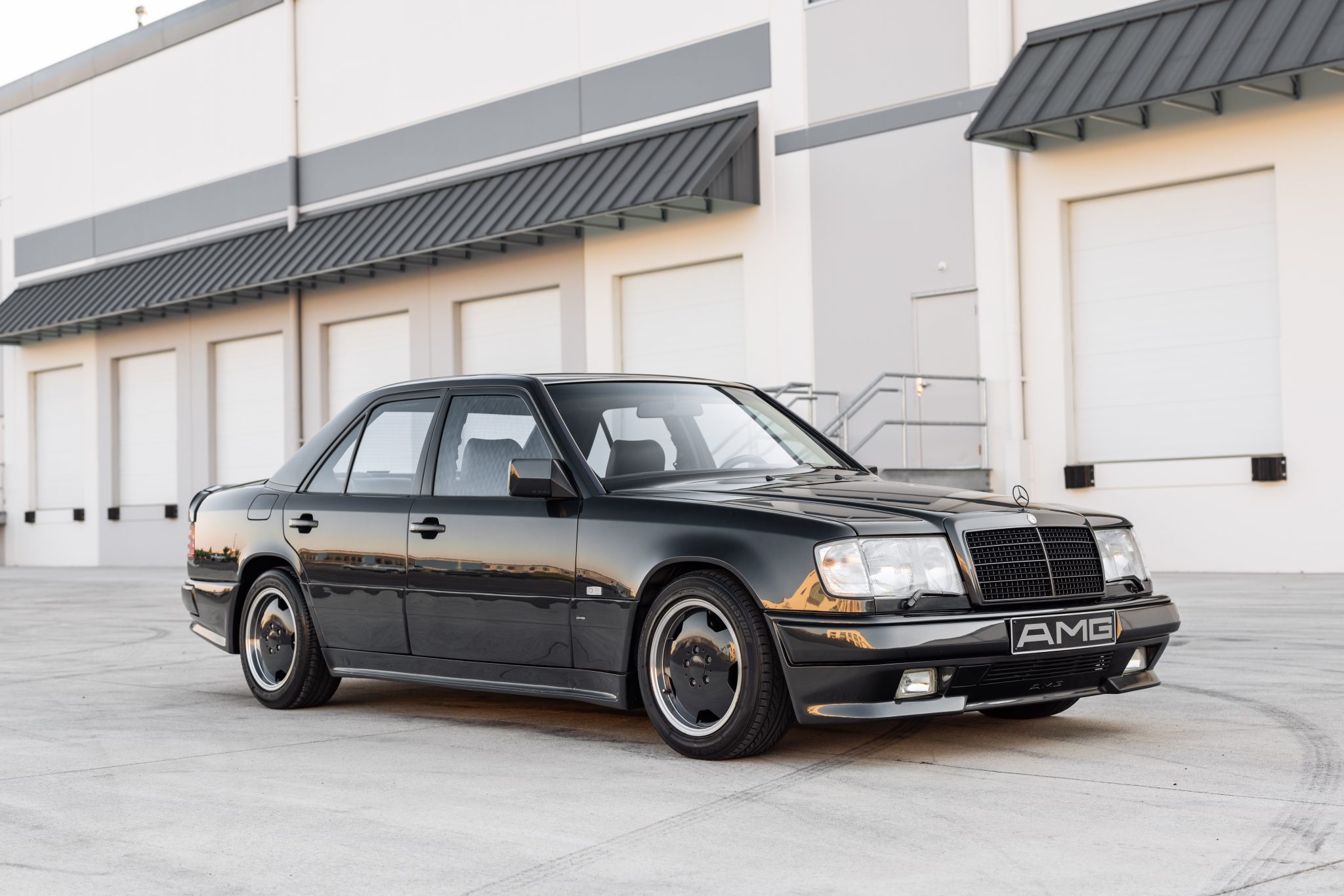 1990 Mercedes-Benz W124 E-Class 