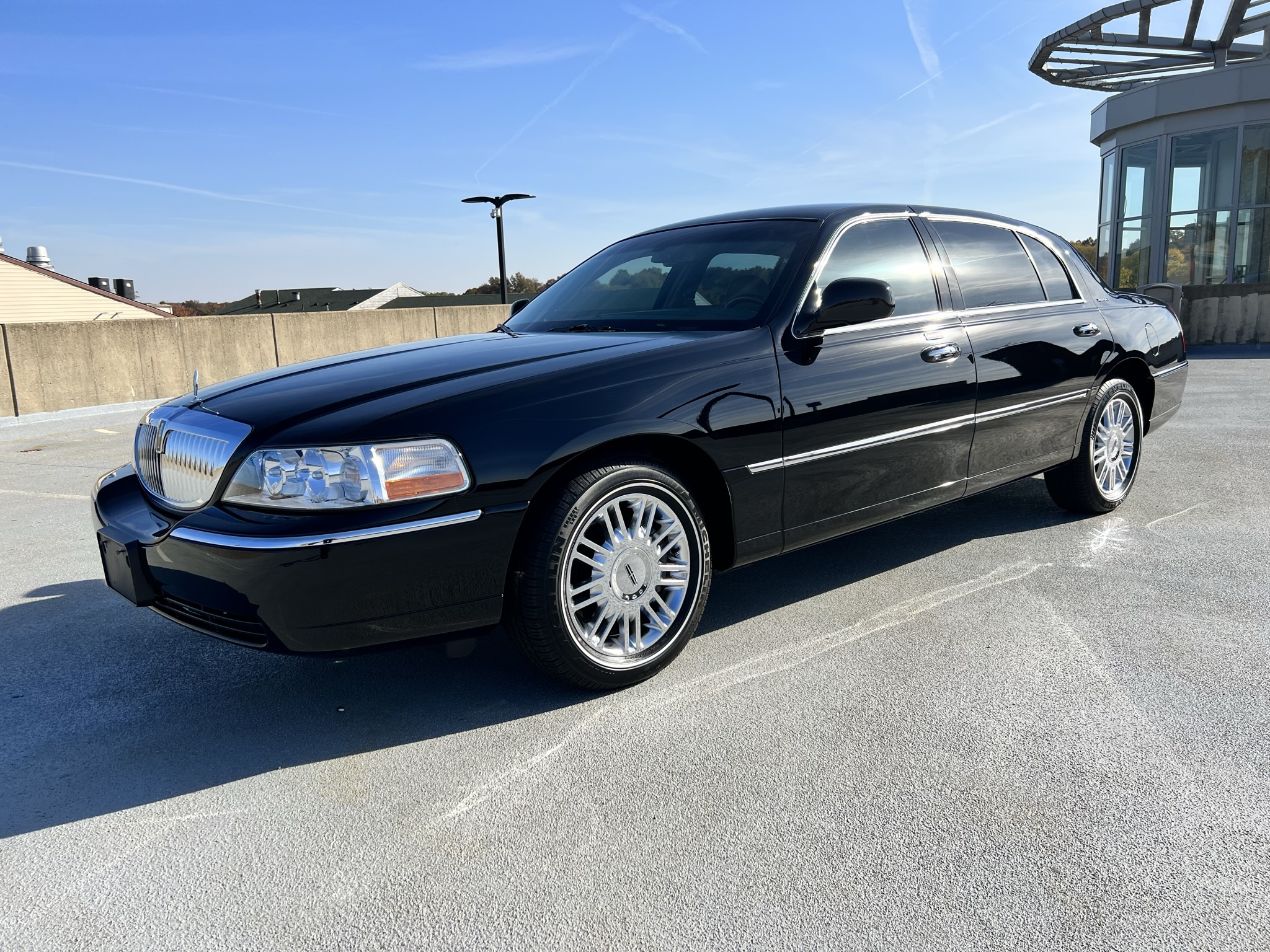 2010 Lincoln Town Car 