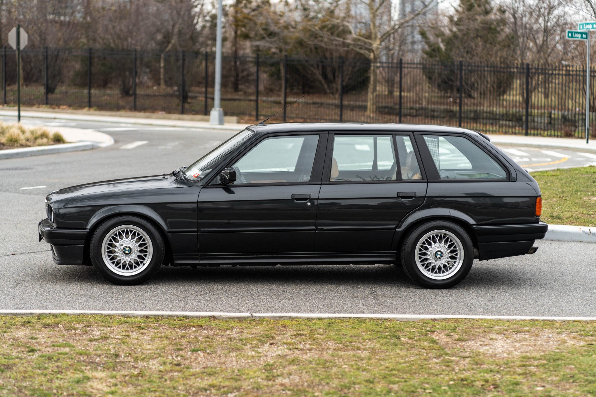 1989 BMW E30 3-Series Touring 