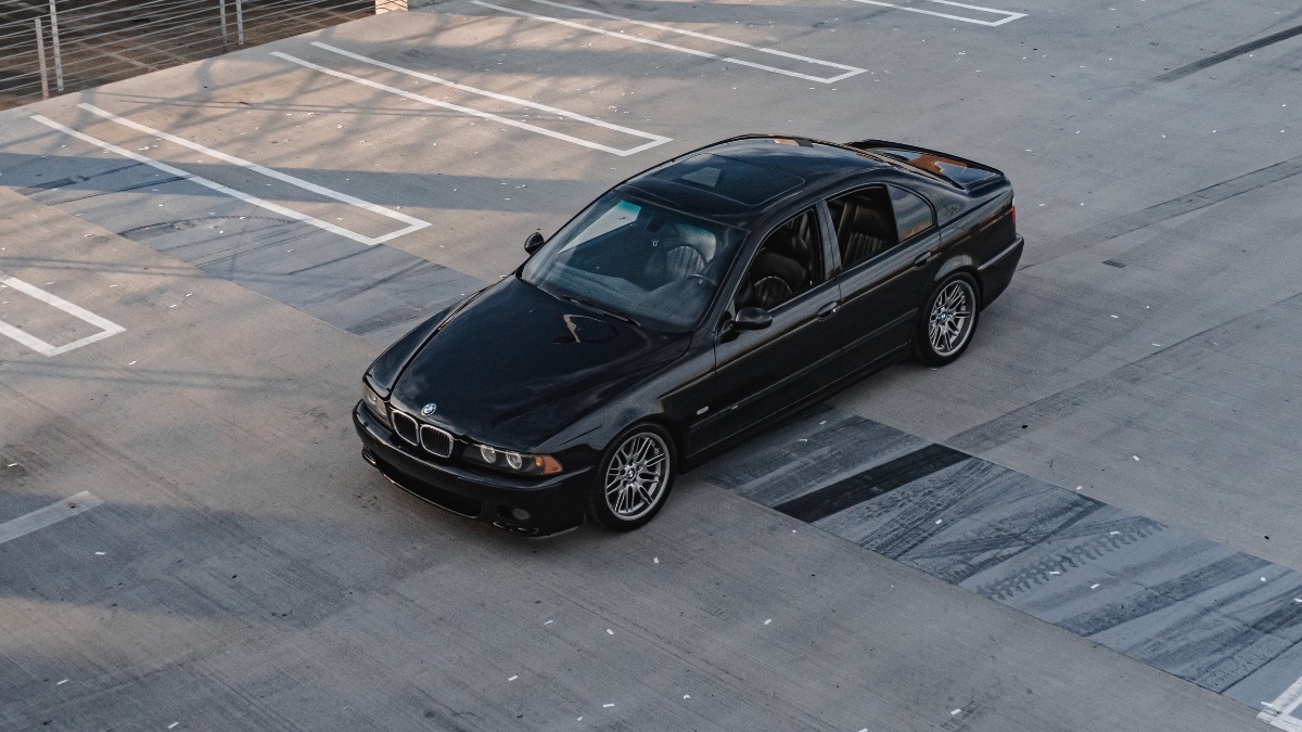 2003 BMW E39 M5 
