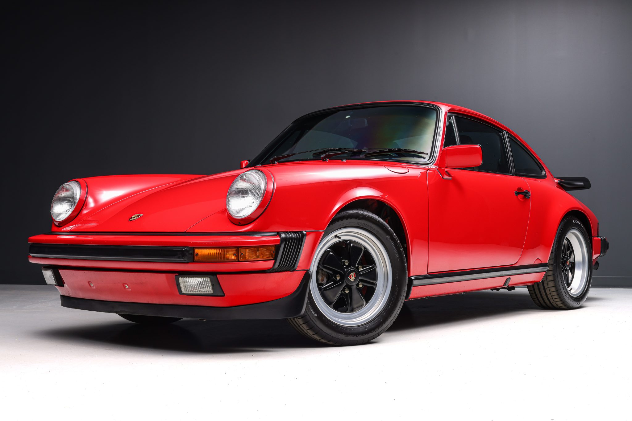 1989 Porsche 911 Carrera 3.2 