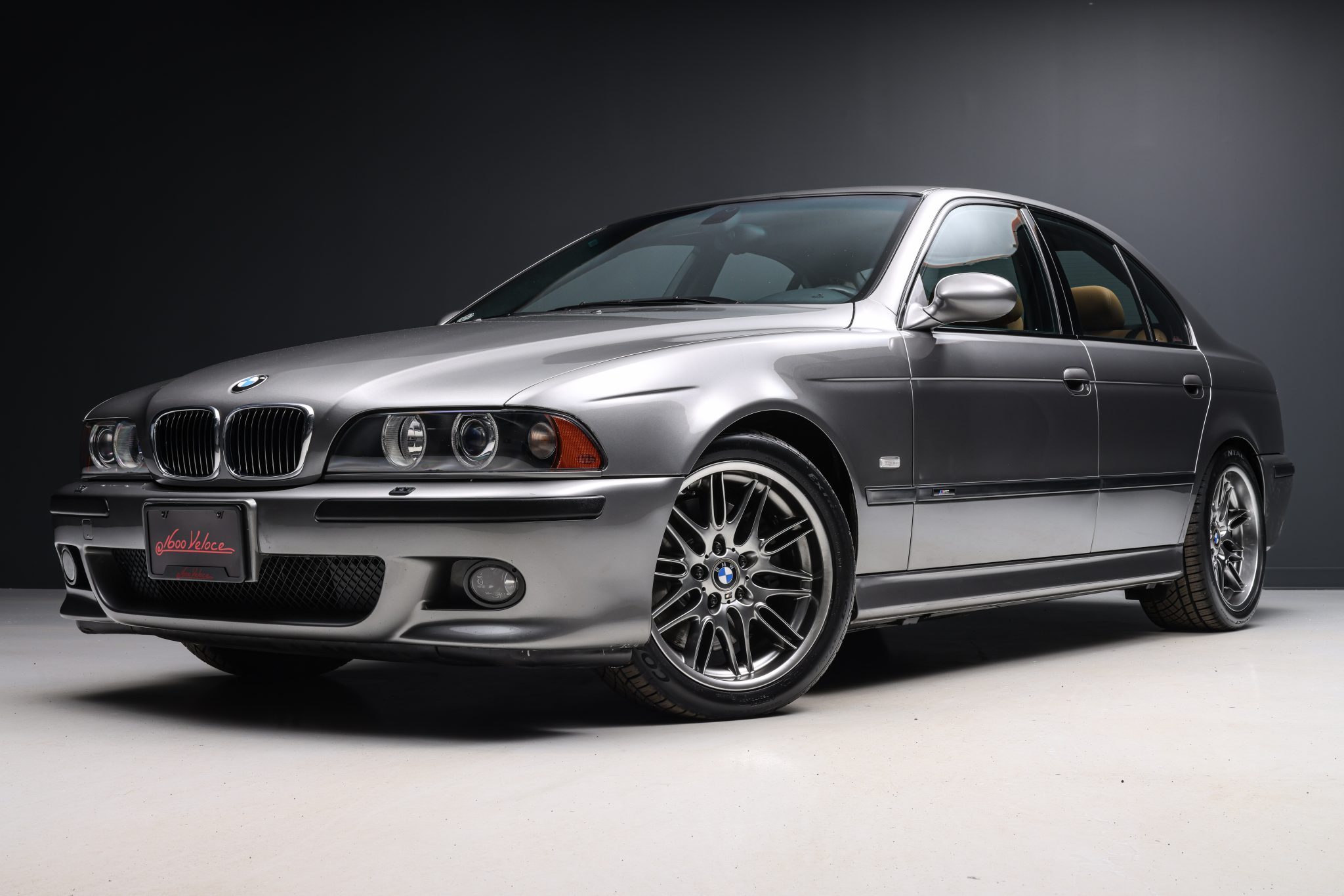 2003 BMW E39 M5 