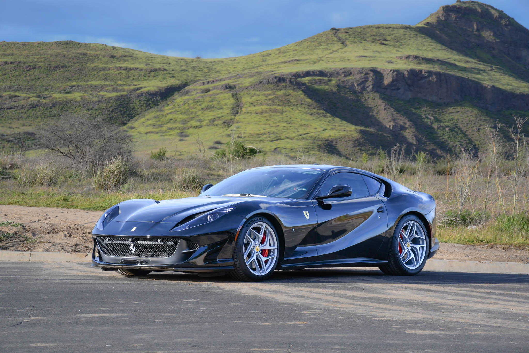 2018 Ferrari 812 Superfast & 812 GTS 