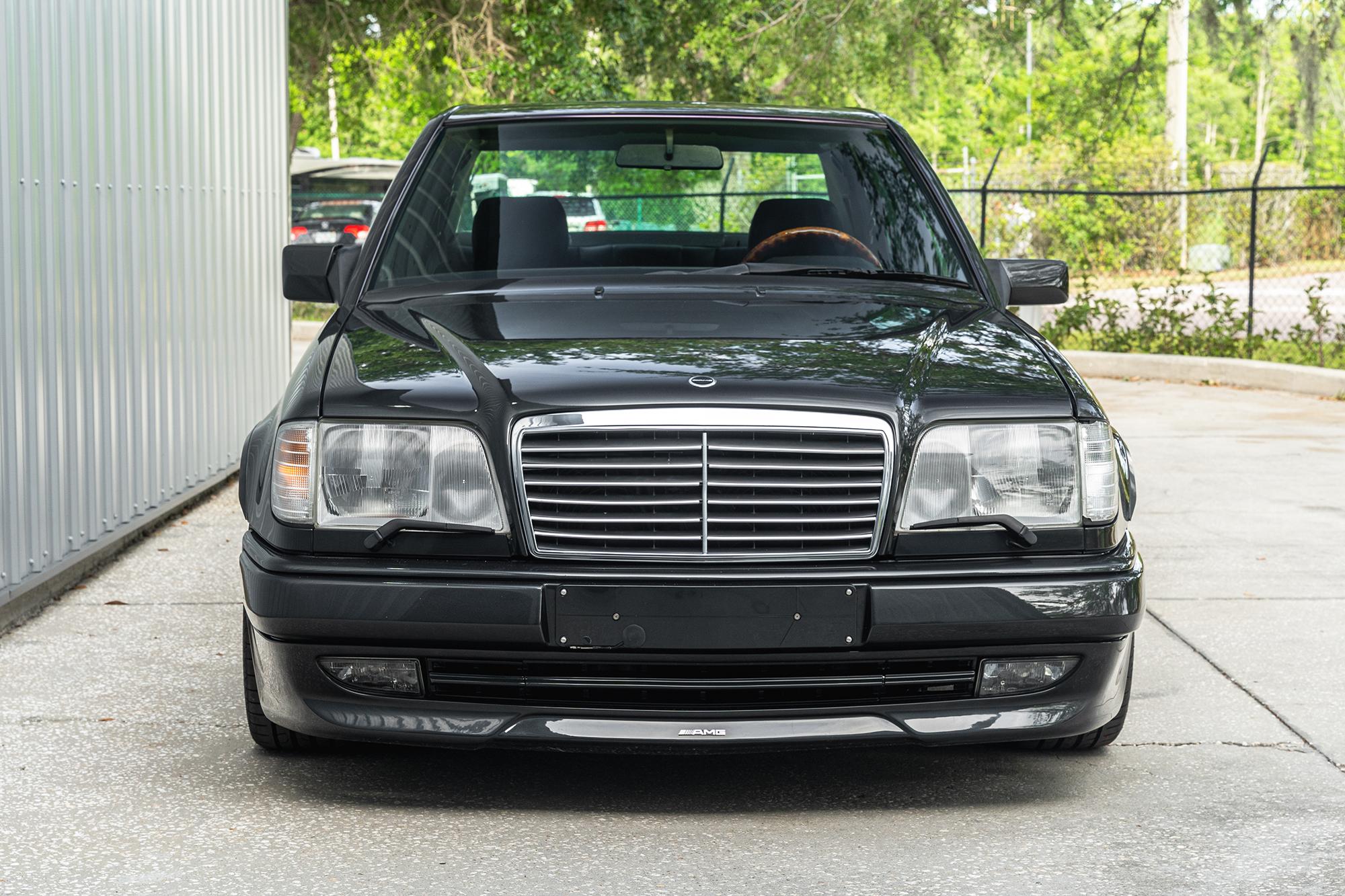 1994 Mercedes-Benz W124 E-Class 
