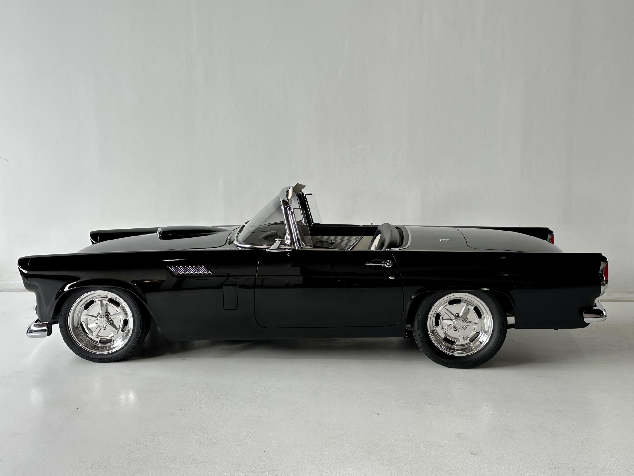 1956 Ford Thunderbird (1955-1957) 