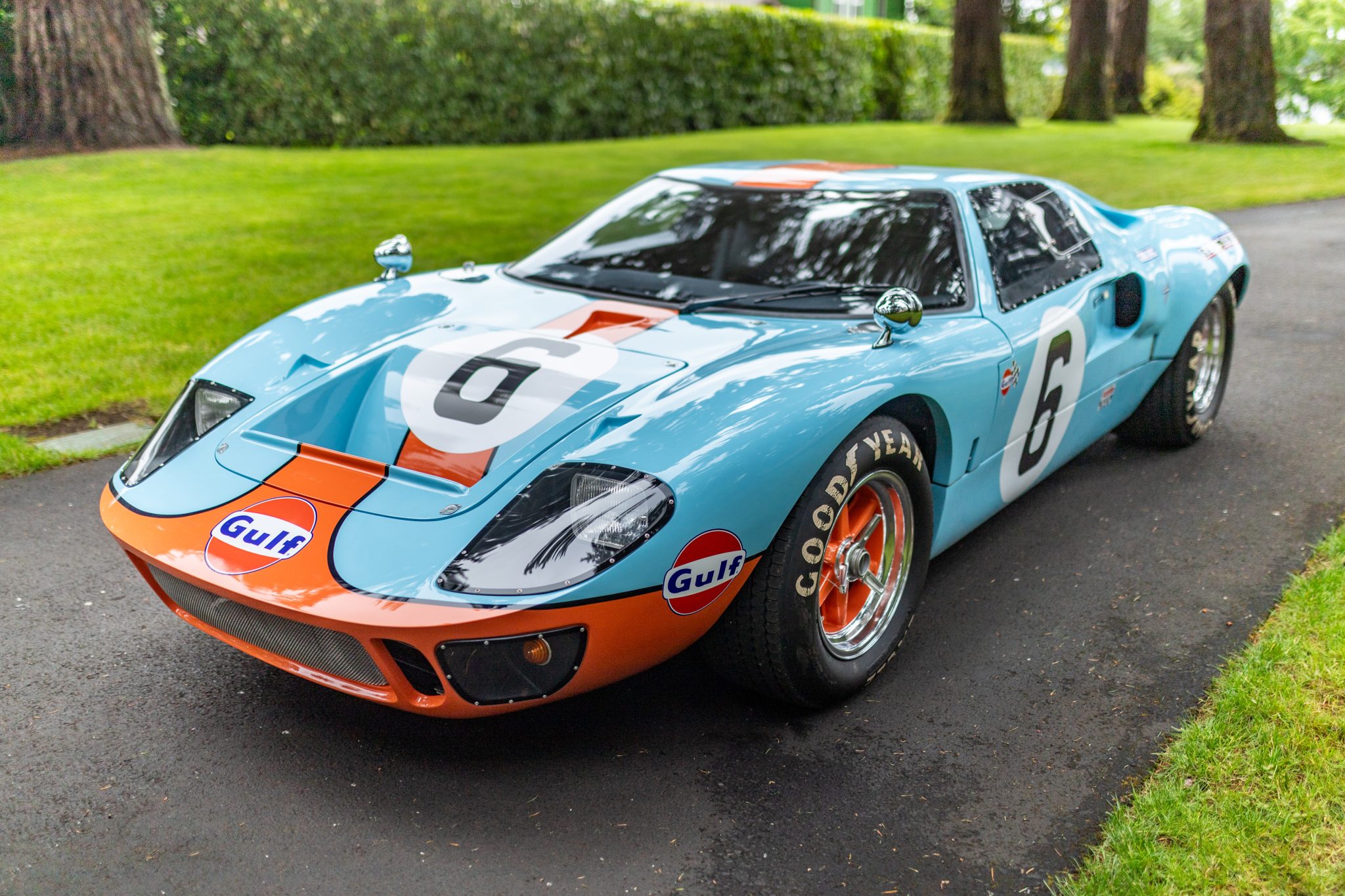427-Powered Gulf Oil Edition CAV GT