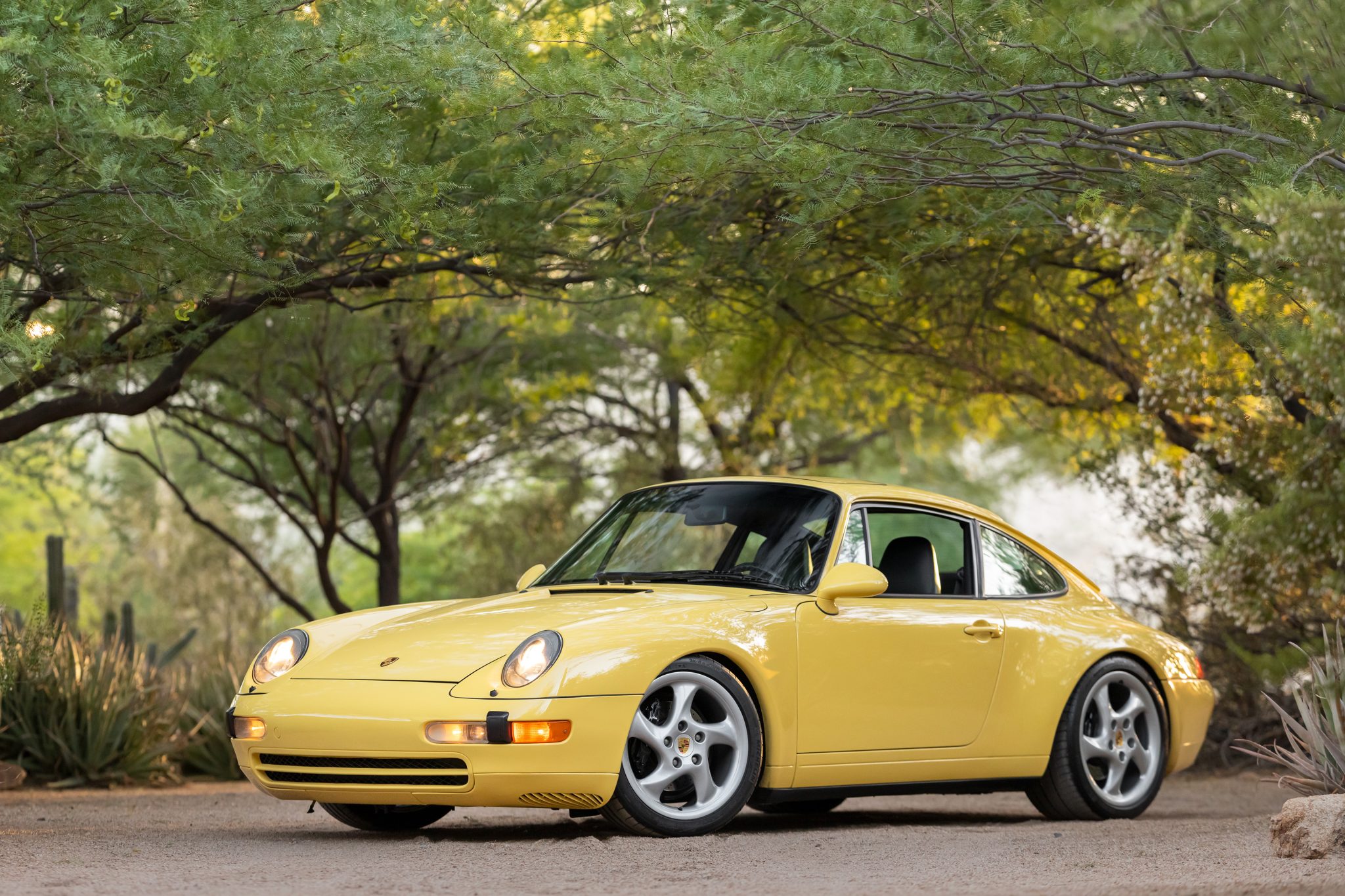 1997 Porsche 993 911 (Non-Turbo/GT2) 