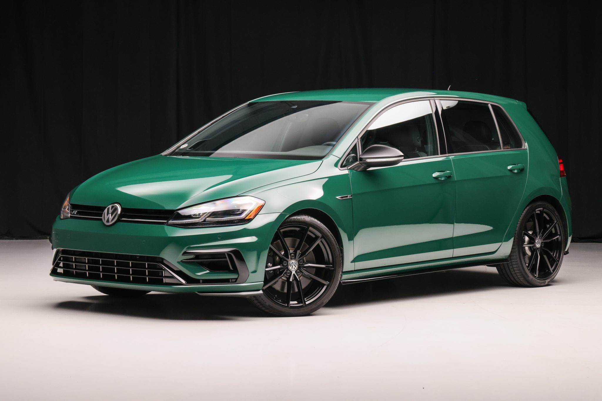2019 Volkswagen Golf R 
