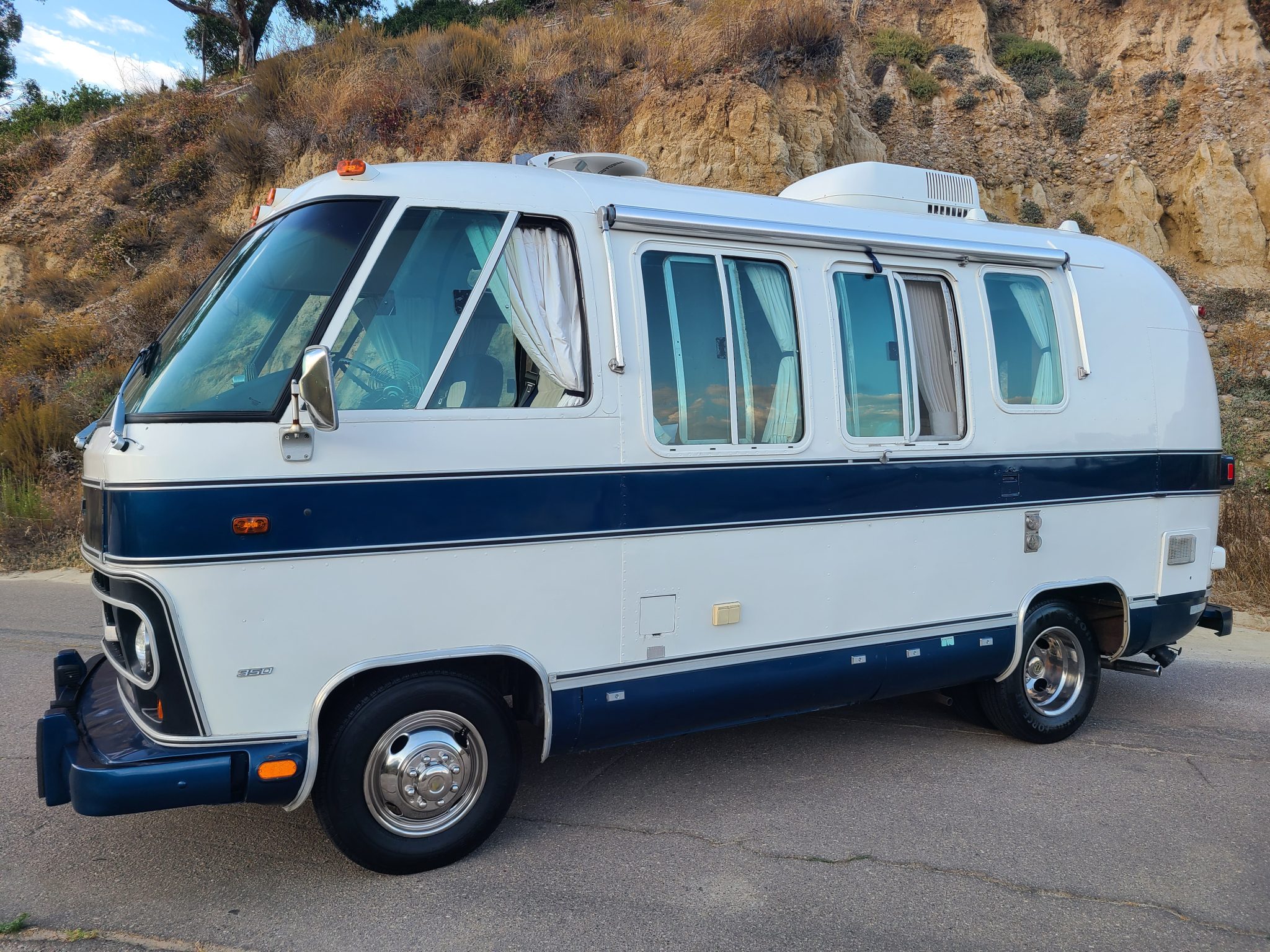 1975 Airstream Motorhome 