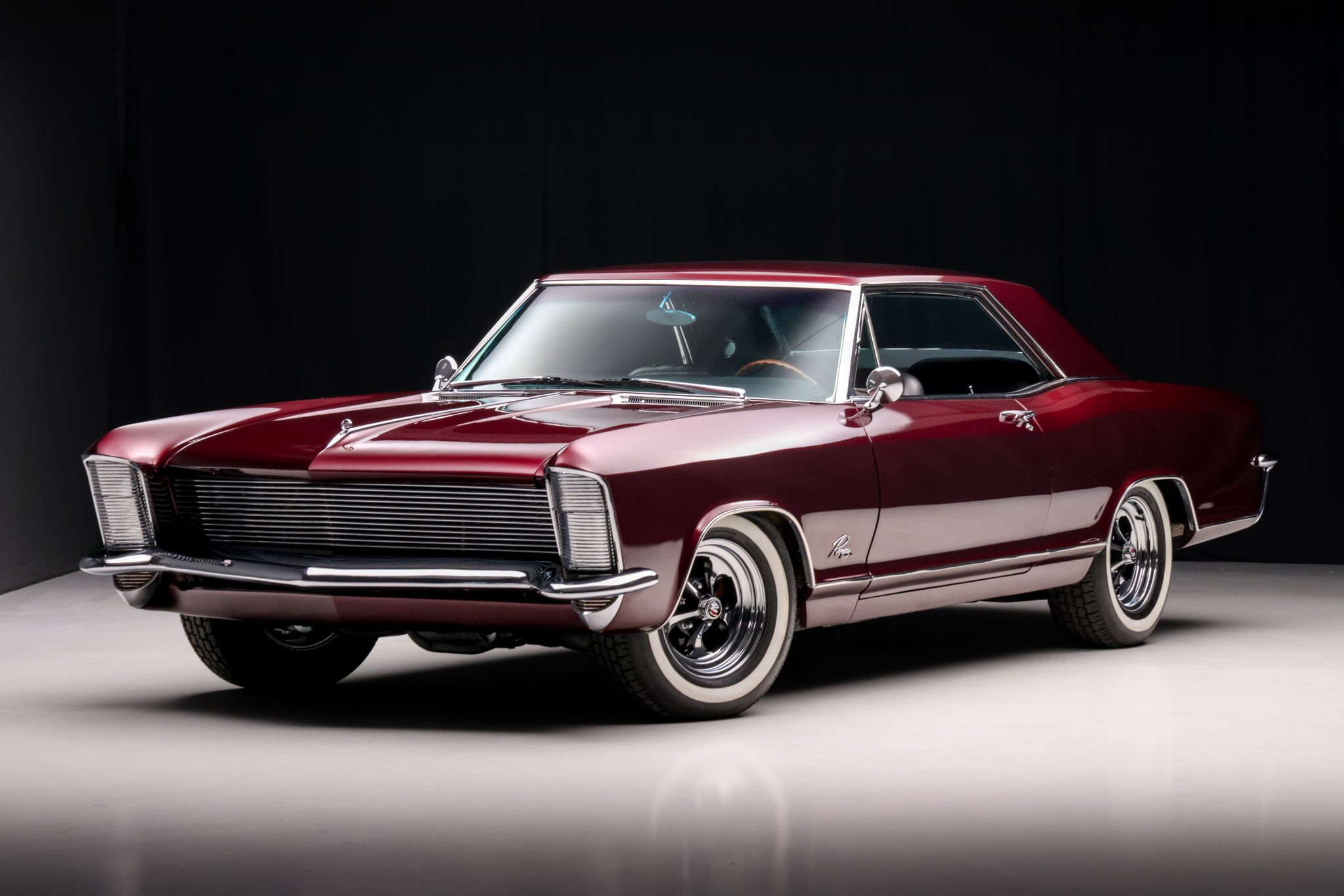 1965 Buick Riviera 