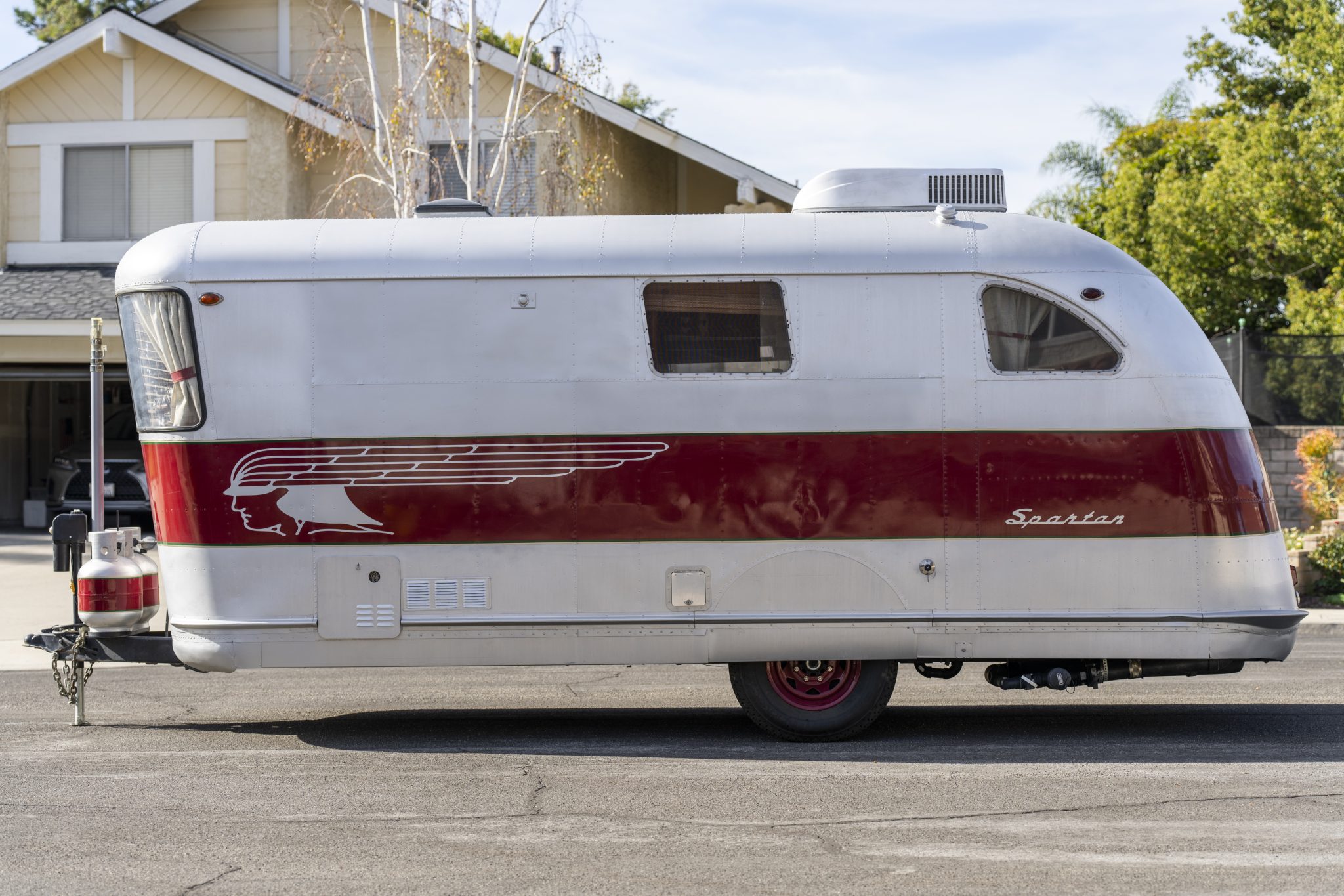 1948 Parts and Automobilia – Trailers 