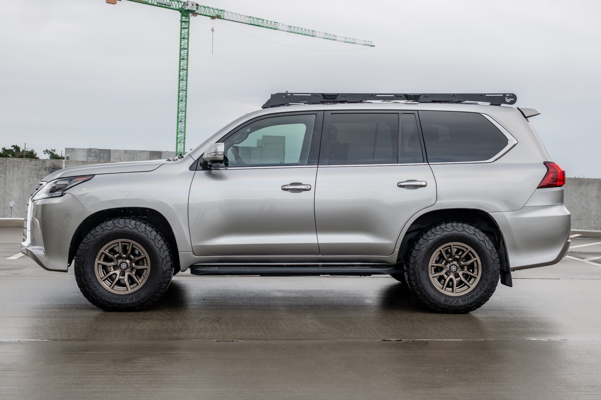 2016 Lexus LX570 