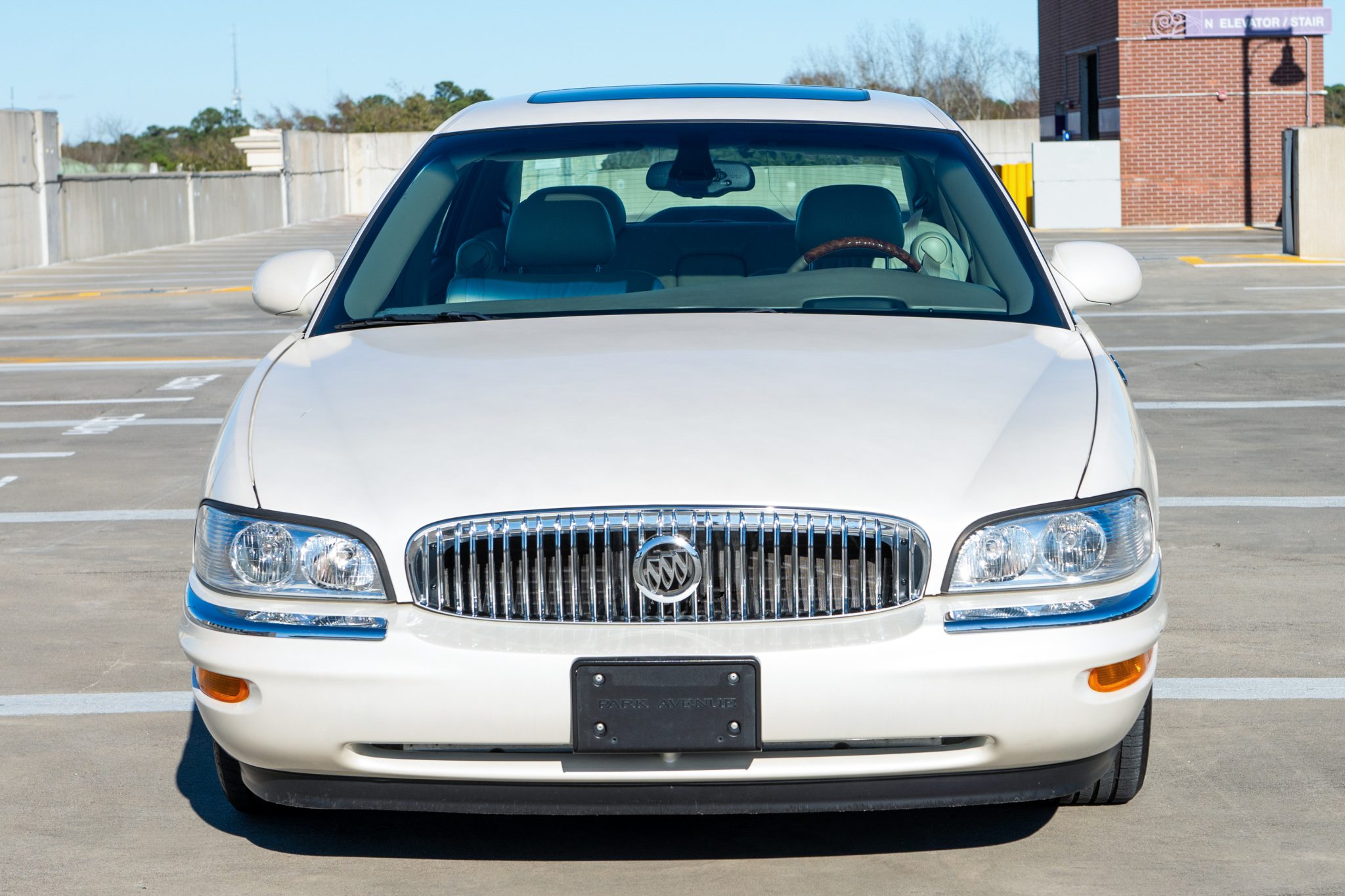 2003 Buick Park Avenue 