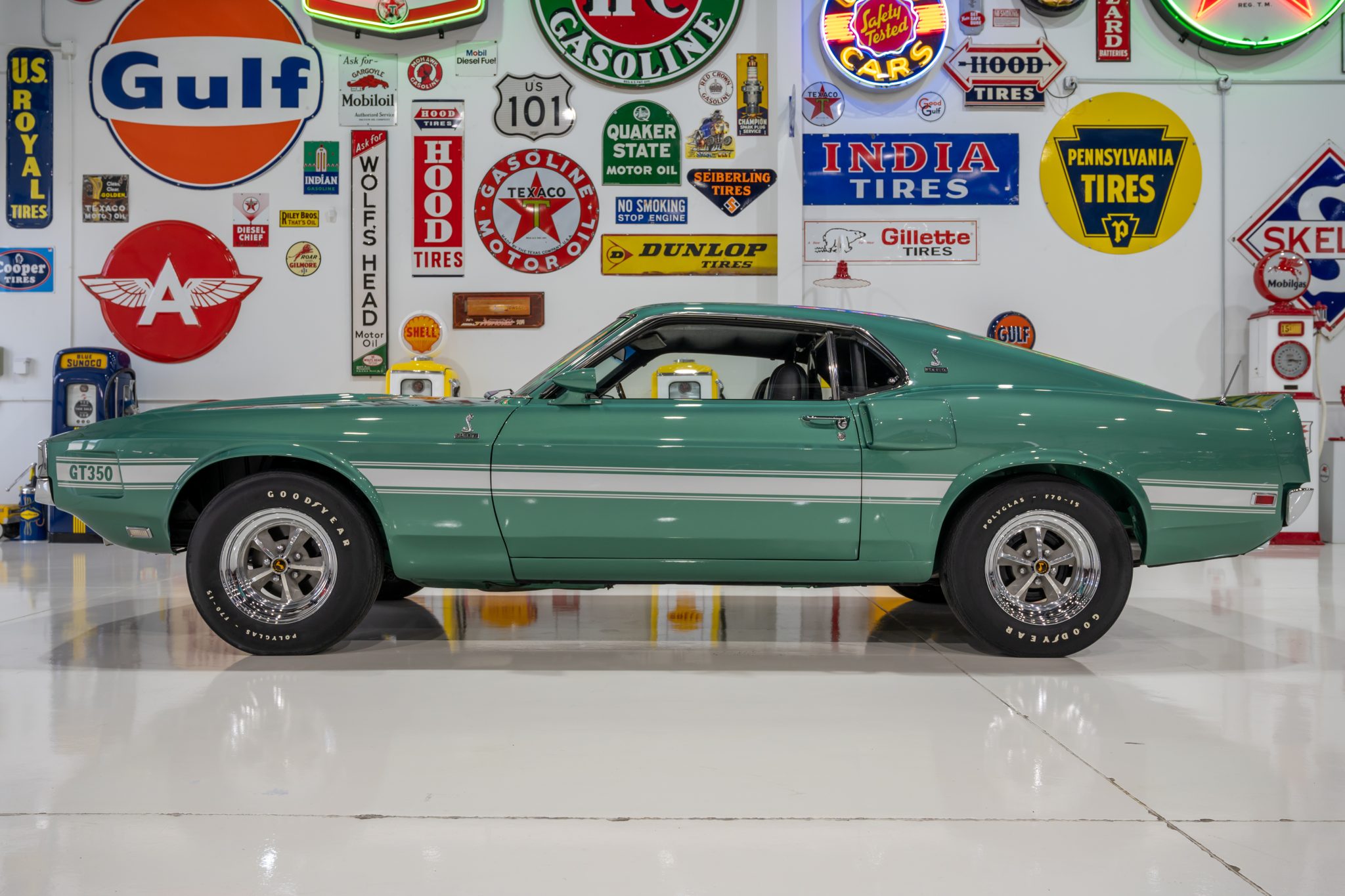 1969 Shelby Mustang GT350 & GT500 