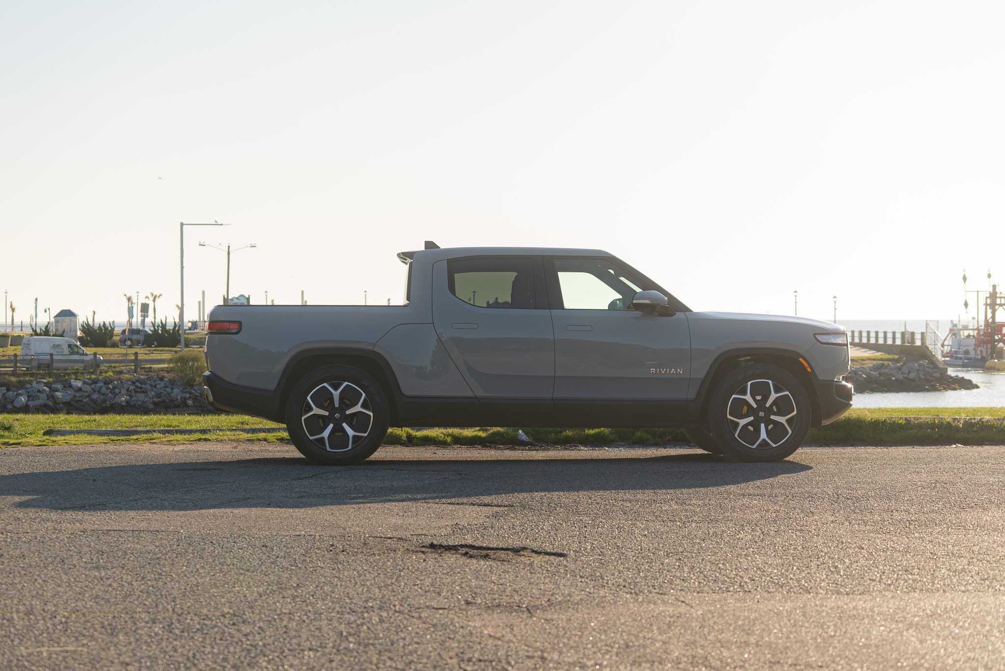 2022 Rivian R1T 